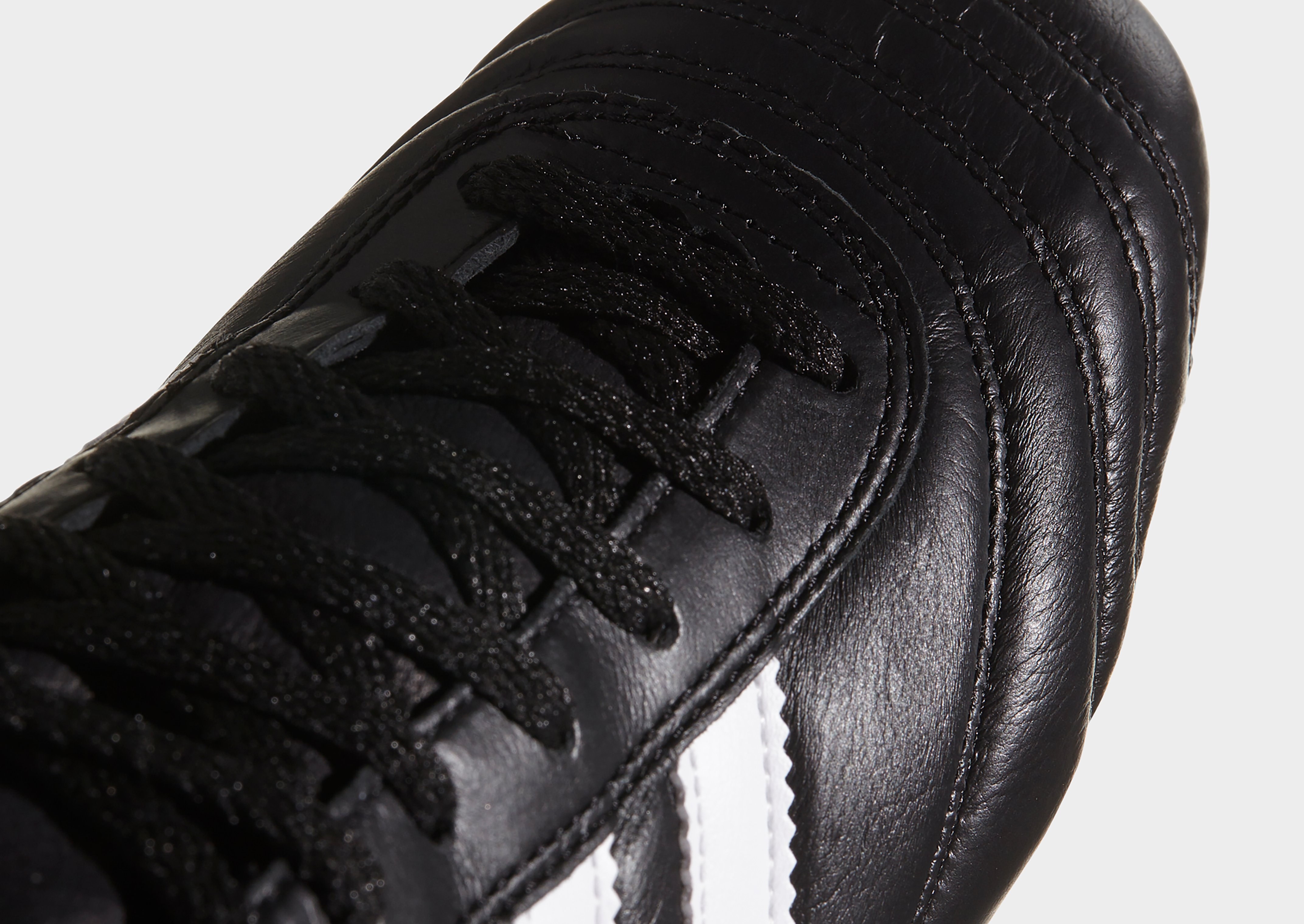 adidas World Cup Fußballschuh
