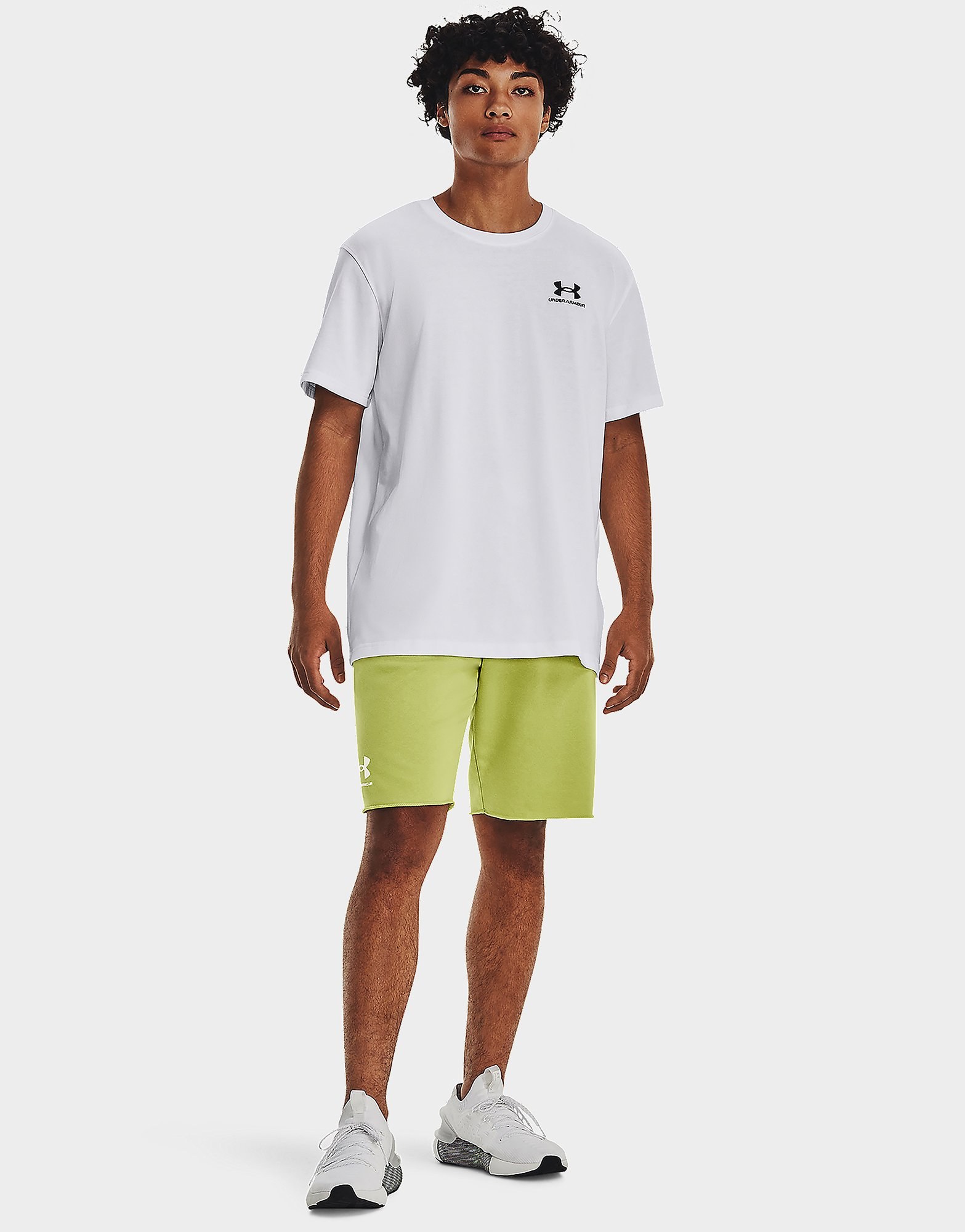 Under Armour Logo Embroidered Heavyweight T-shirt