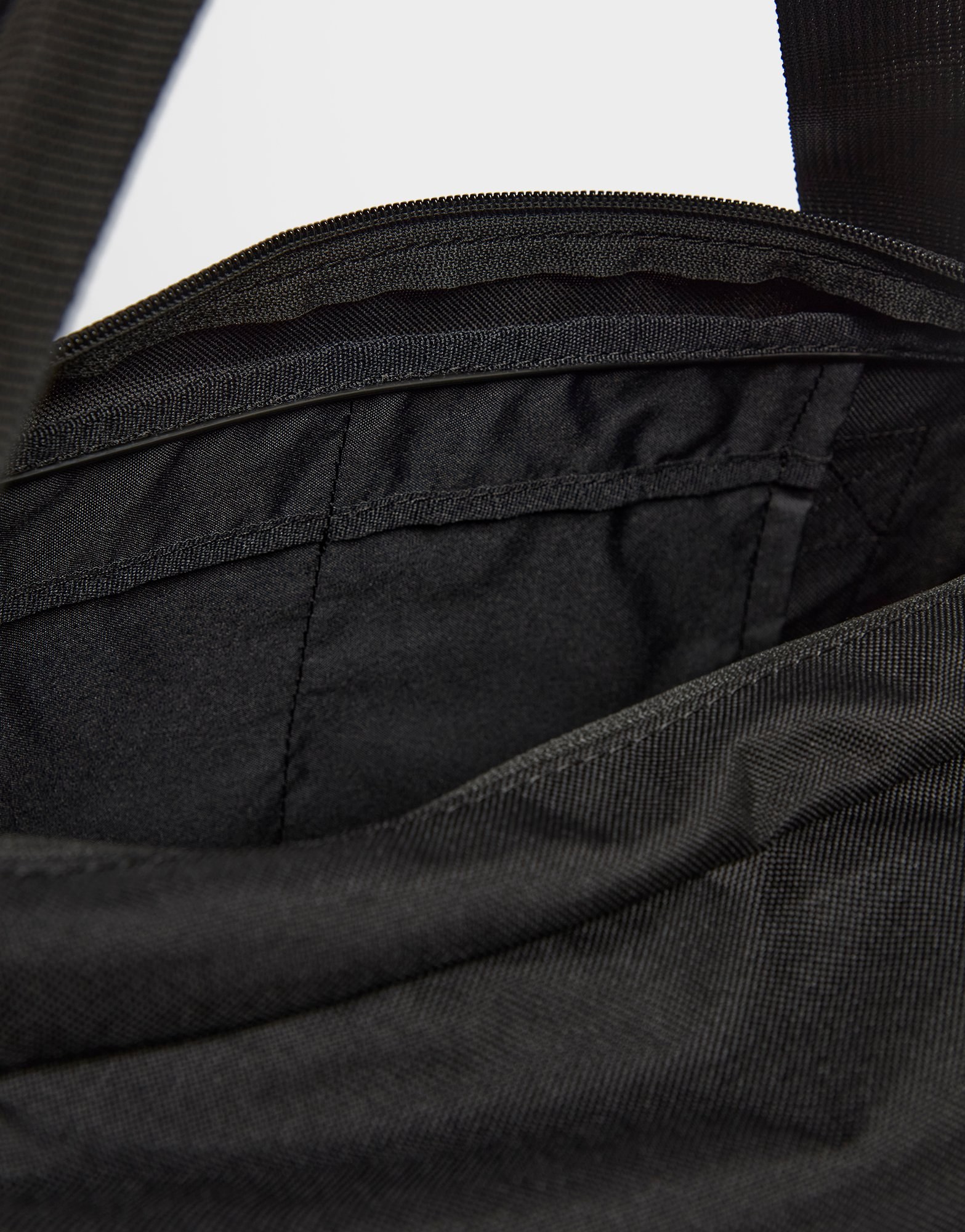 Nike Gym Club 2 Reisetasche