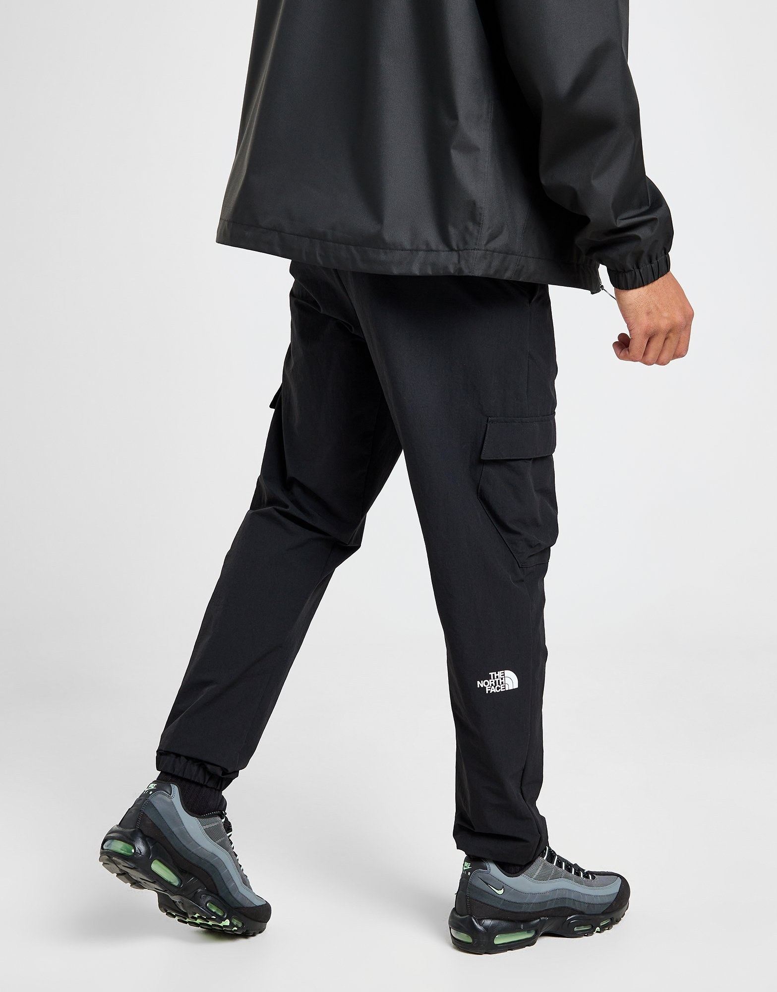 The North Face Trishull Zip Cargo Trainingshose