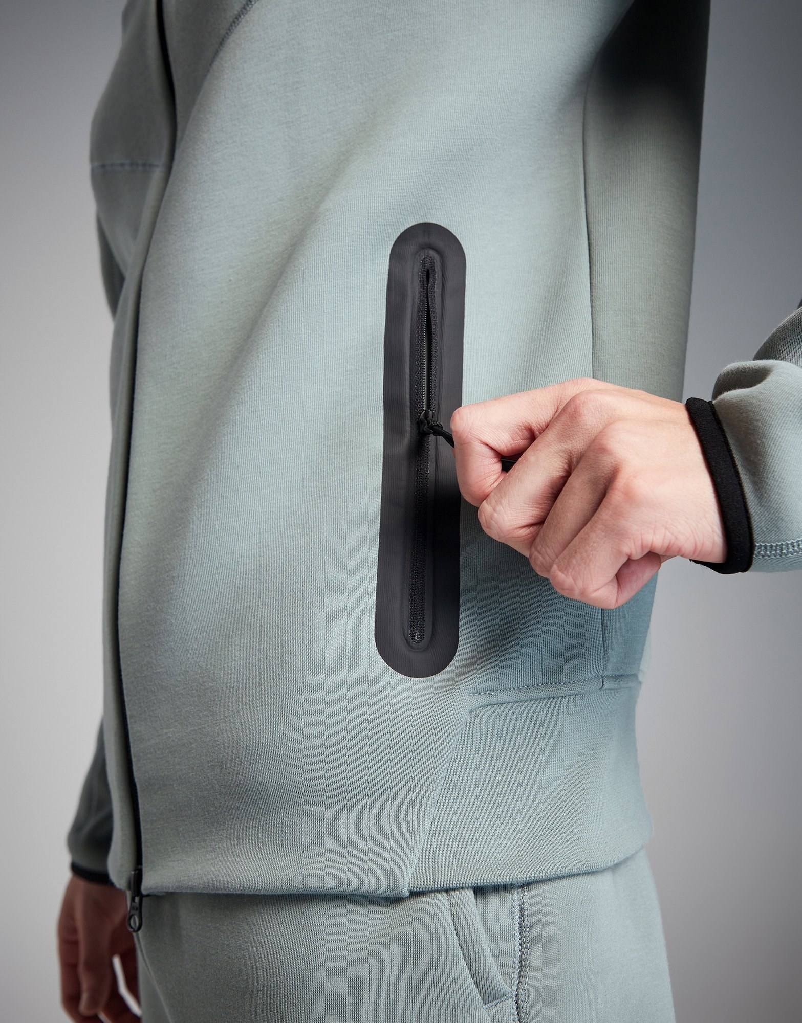 Nike Tech Fleece Full Zip Hoodie