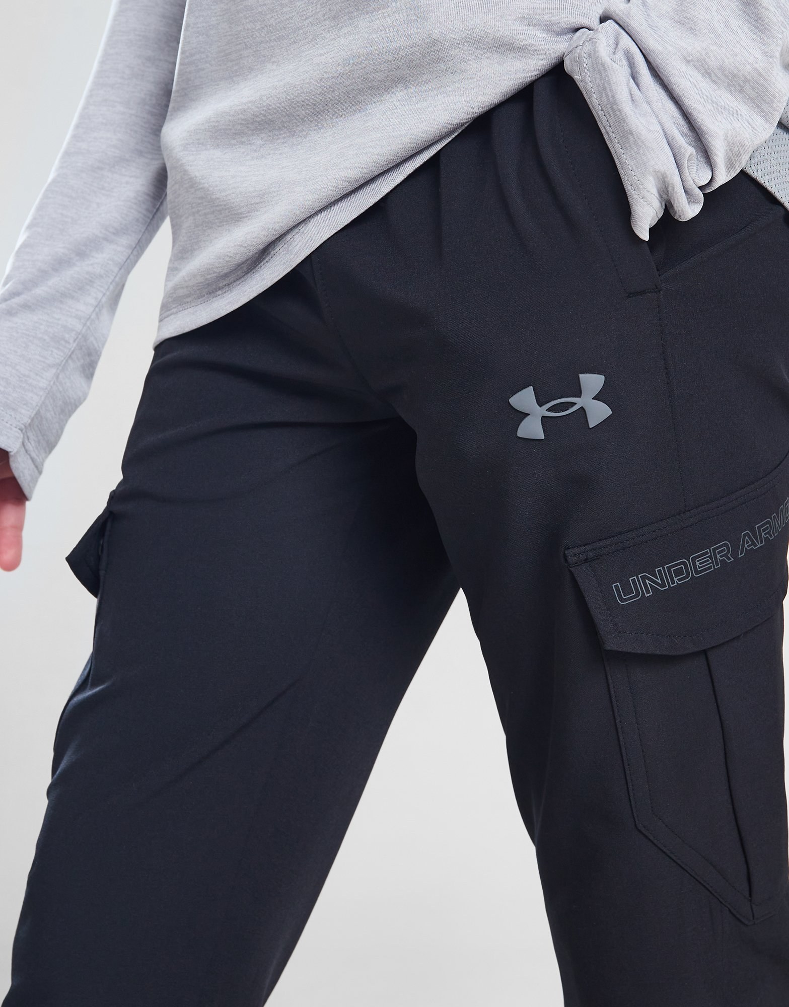 Under Armour Woven Cargohose Kinder