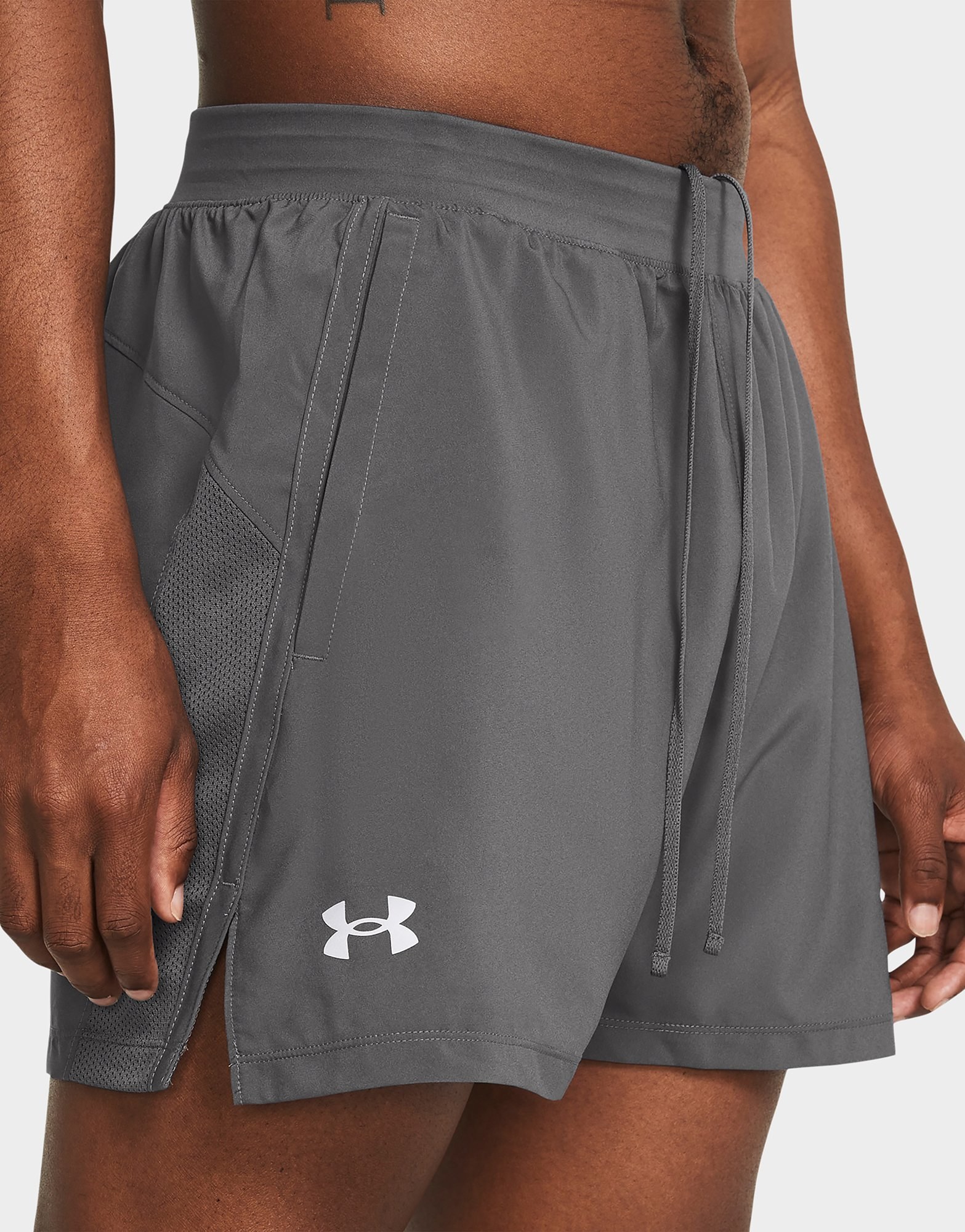 Under Armour Launch Shorts (13 cm)