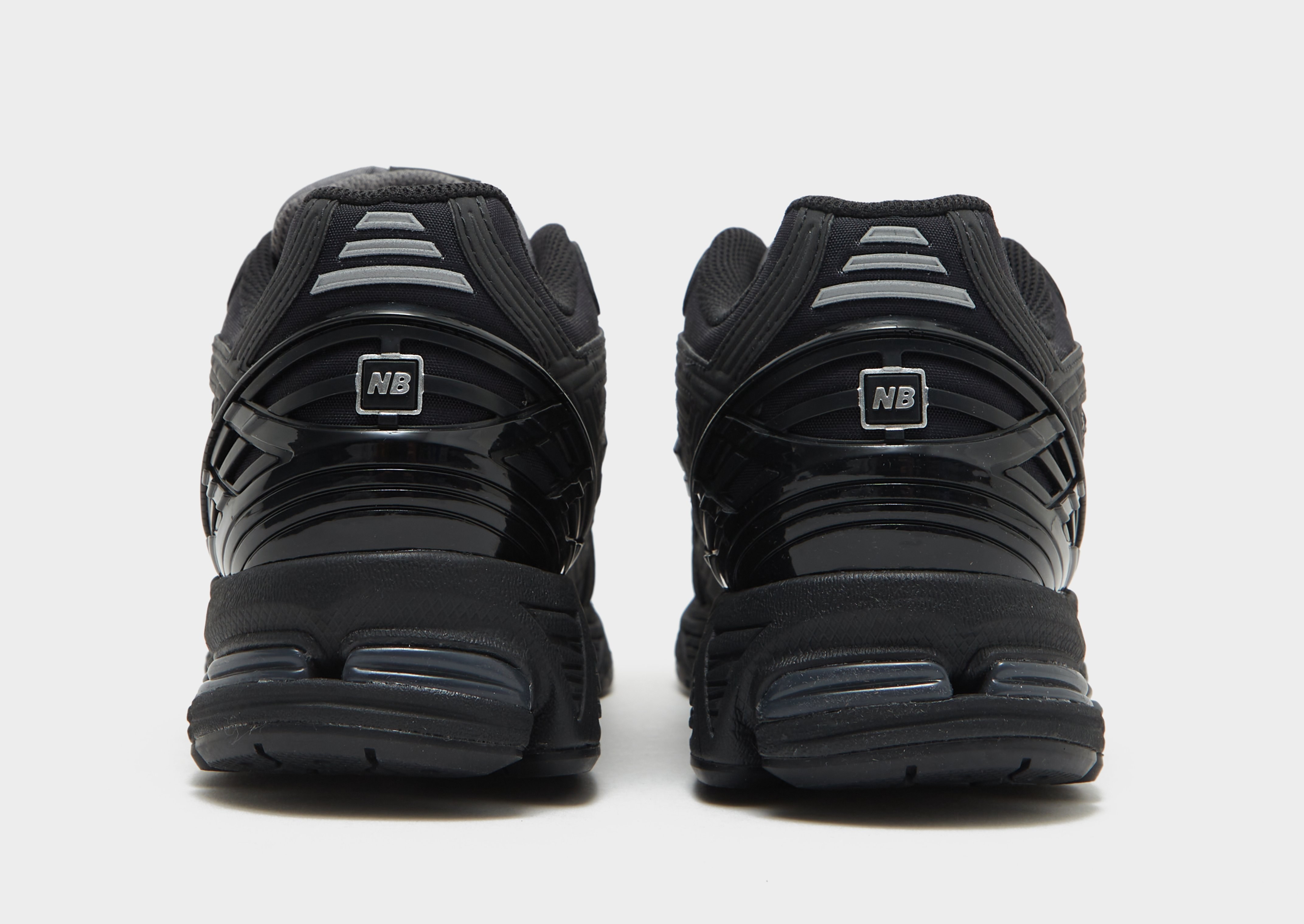 New Balance 1906R