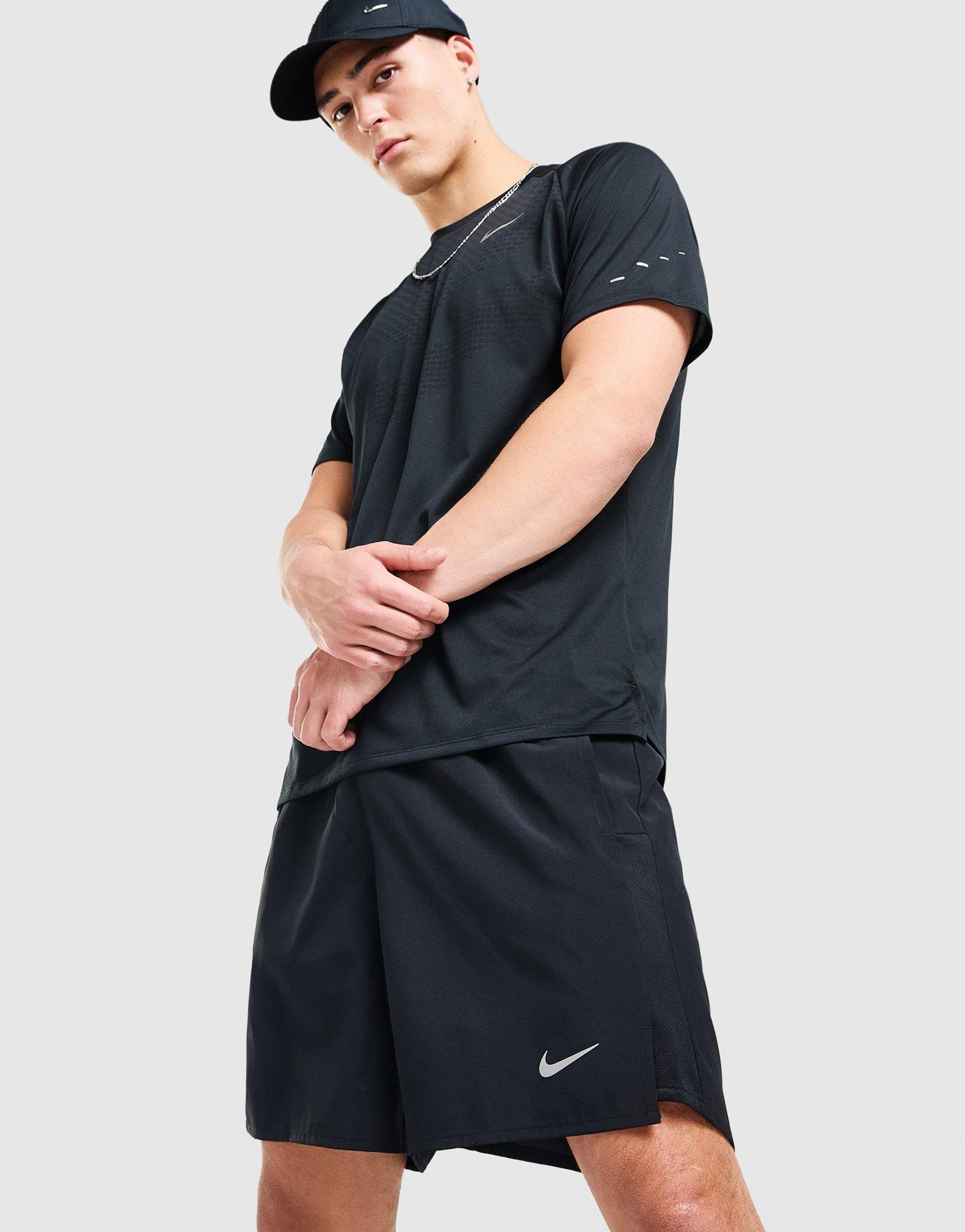 Nike Challenger 7" Shorts