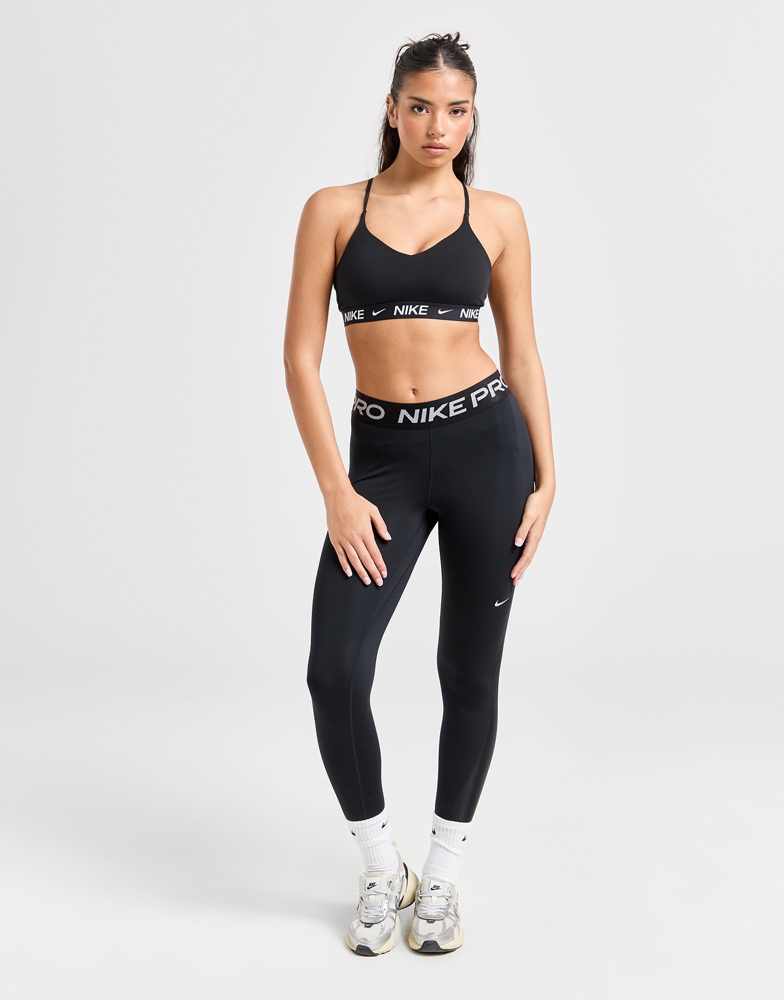 Nike Training Indy Sport-BH