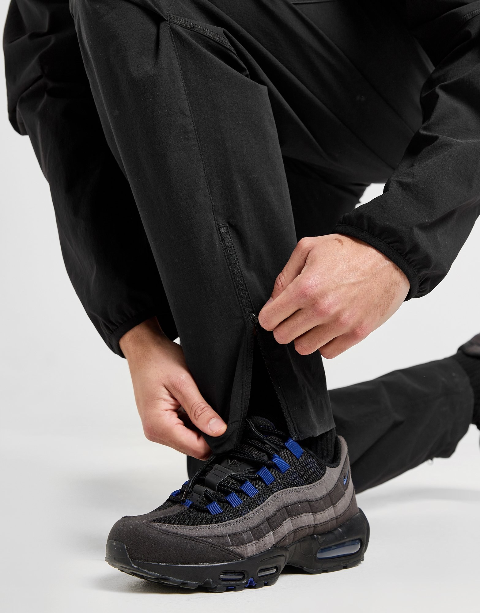 Nike Tech Woven Hose