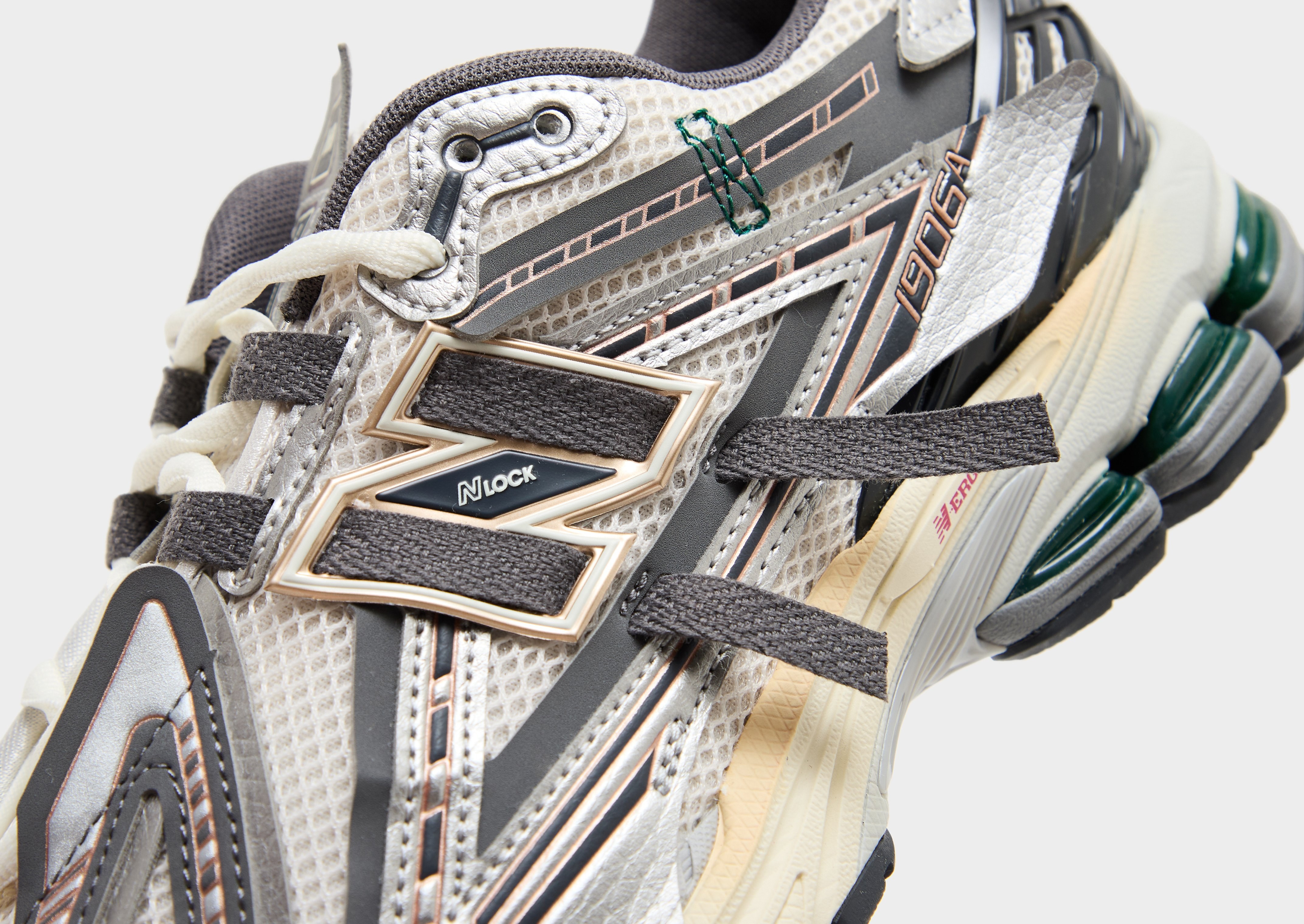 New Balance 1906A