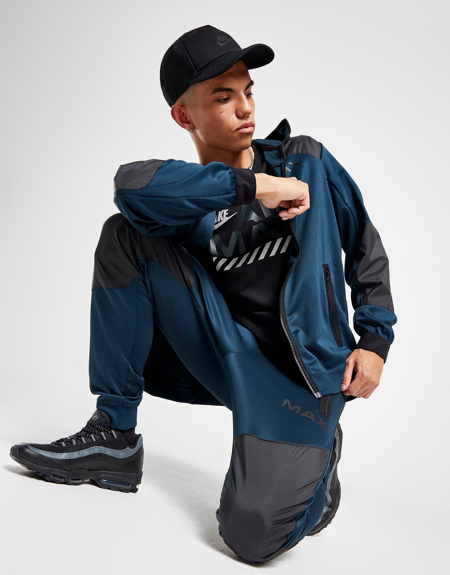 Nike Air Max Sportswear Trainingshose