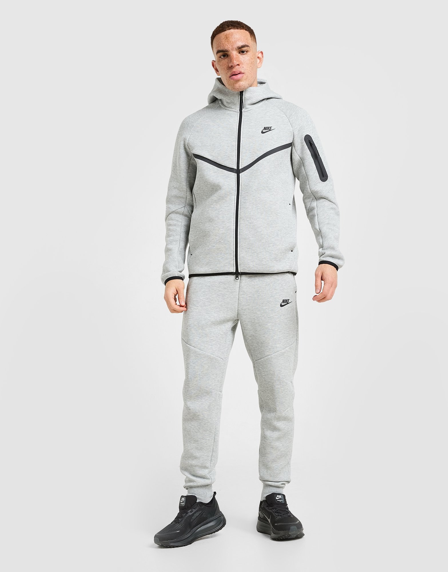 Nike Tech Fleece Full Zip Hoodie