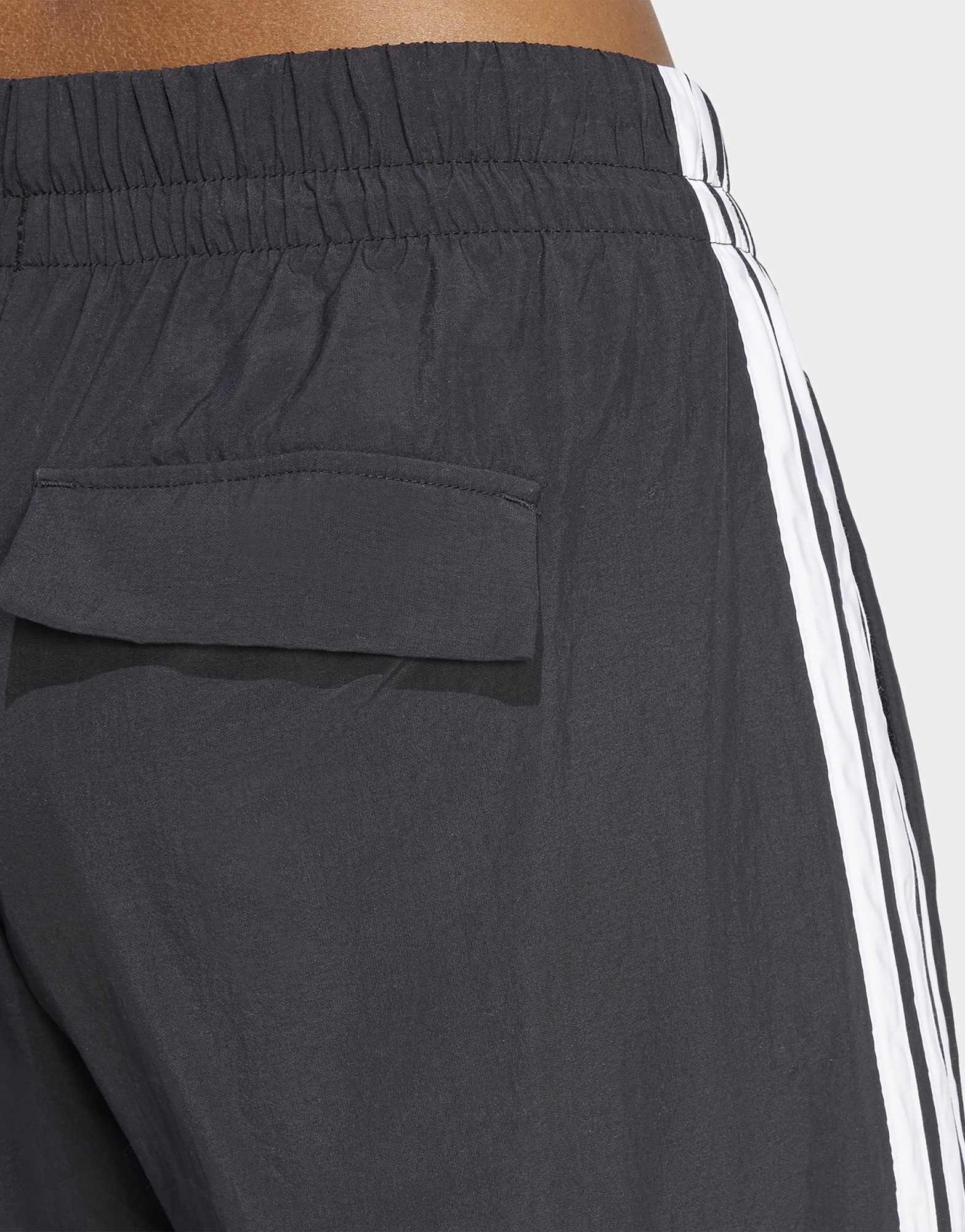 adidas Essentials 3-streifen Lifestyle Woven Parachute Hose