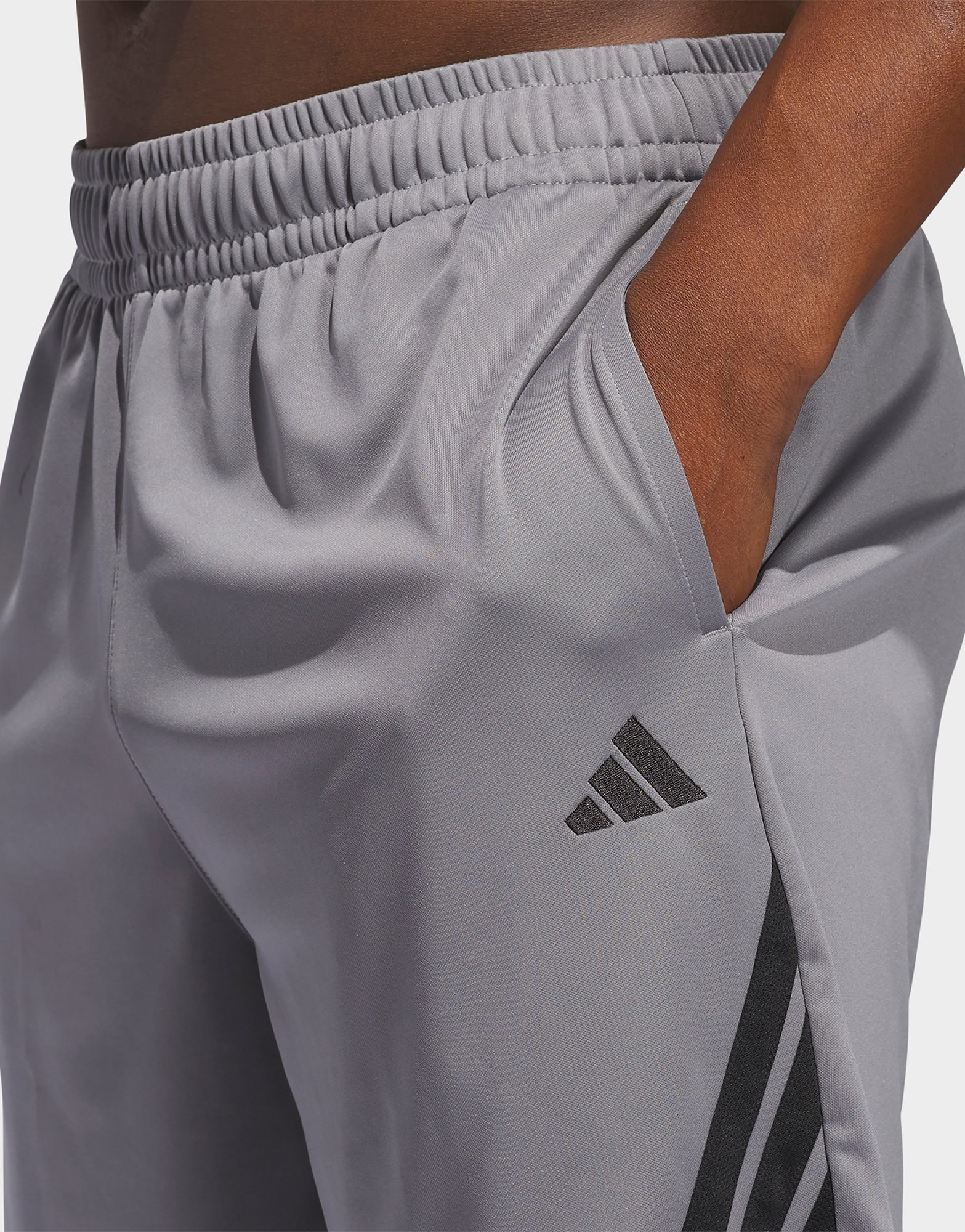 adidas Legends 3-streifen Basketball Shorts