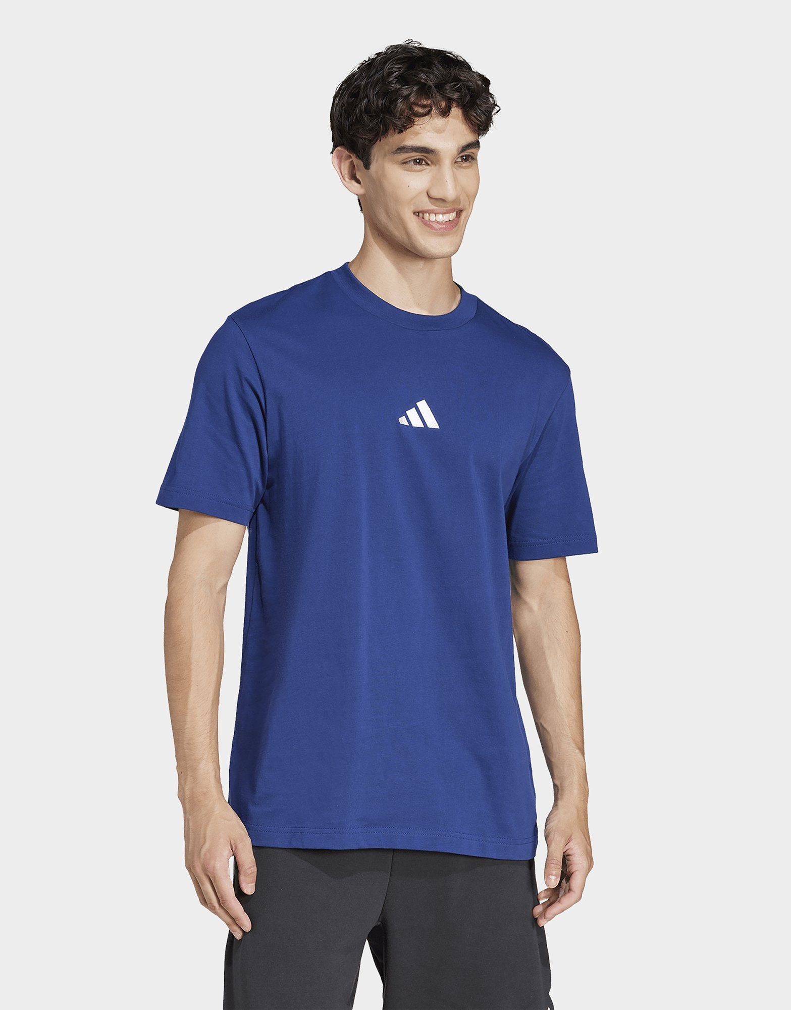 adidas Essentials Small Logo Single Jersey T-shirt