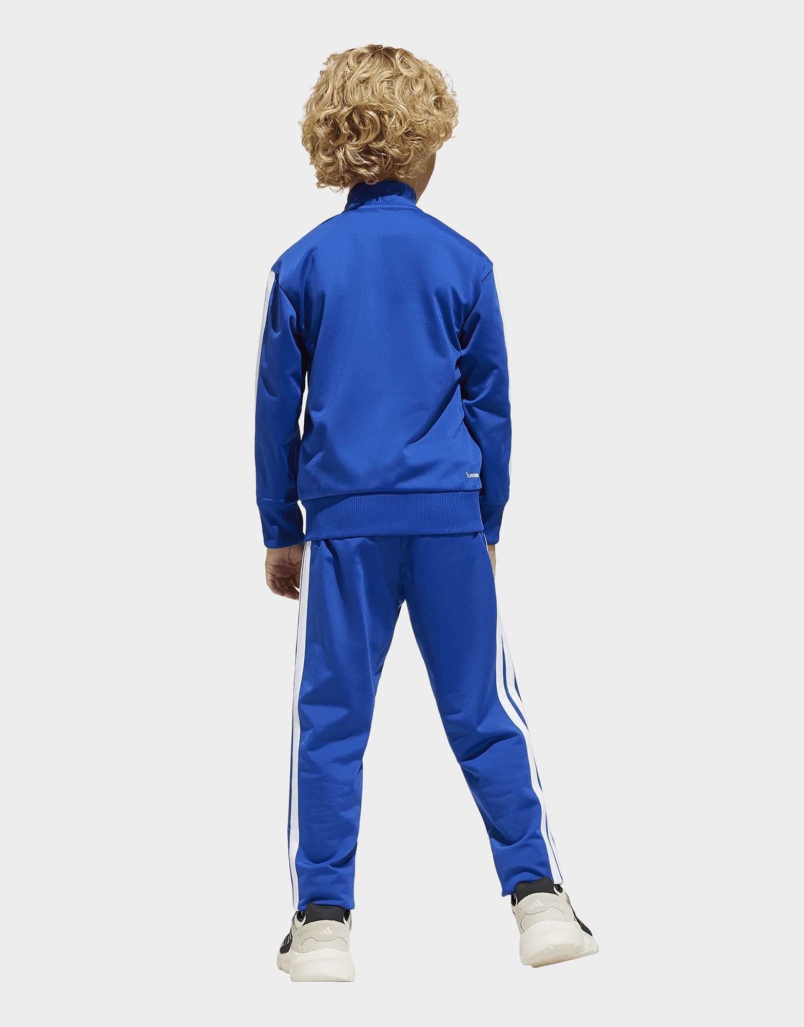 adidas Seasonal Essentials Tiberio 3-Streifen Tricot Kids Trainingsanzug