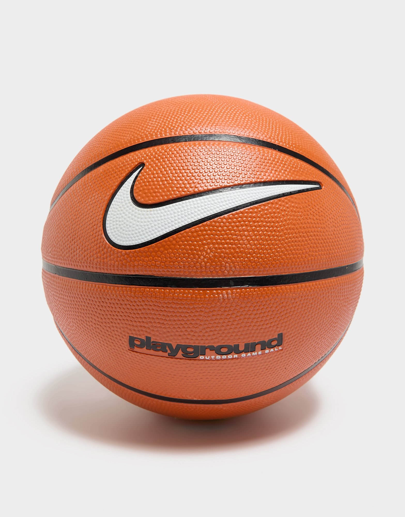 Nike Playground 8P Basketball
