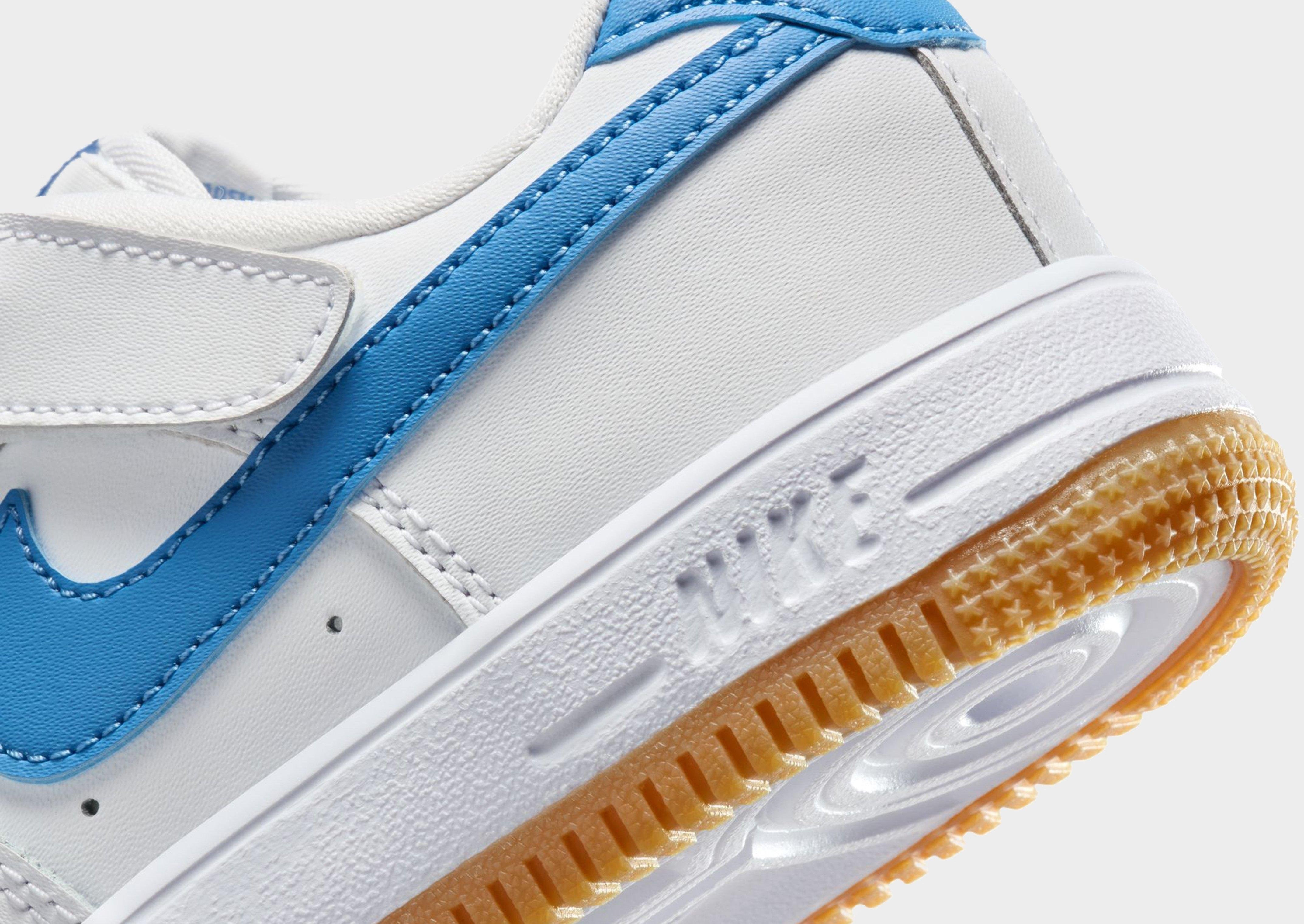 Nike AIR FORCE 1 '07 LV8