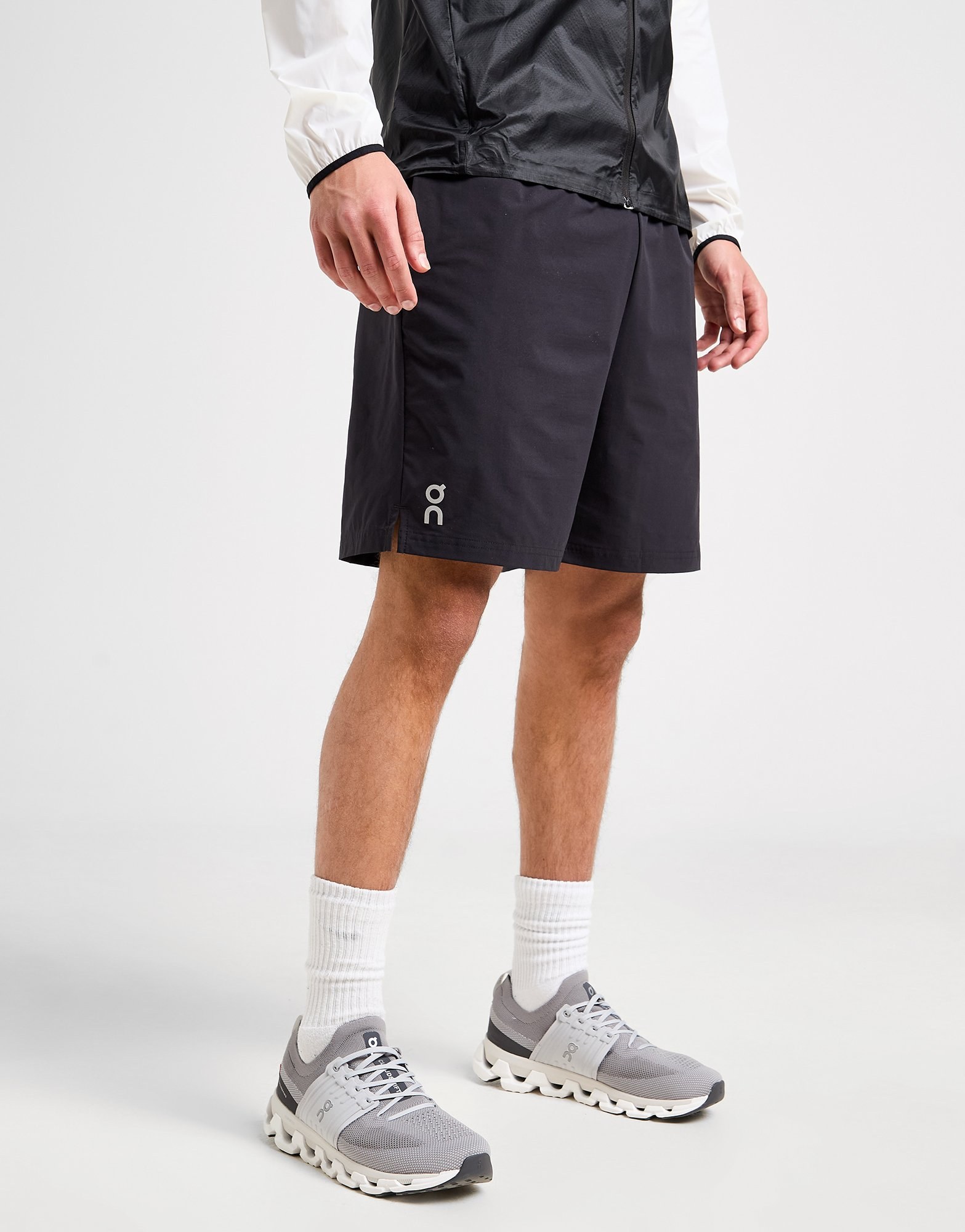 On Running Core 7 Shorts