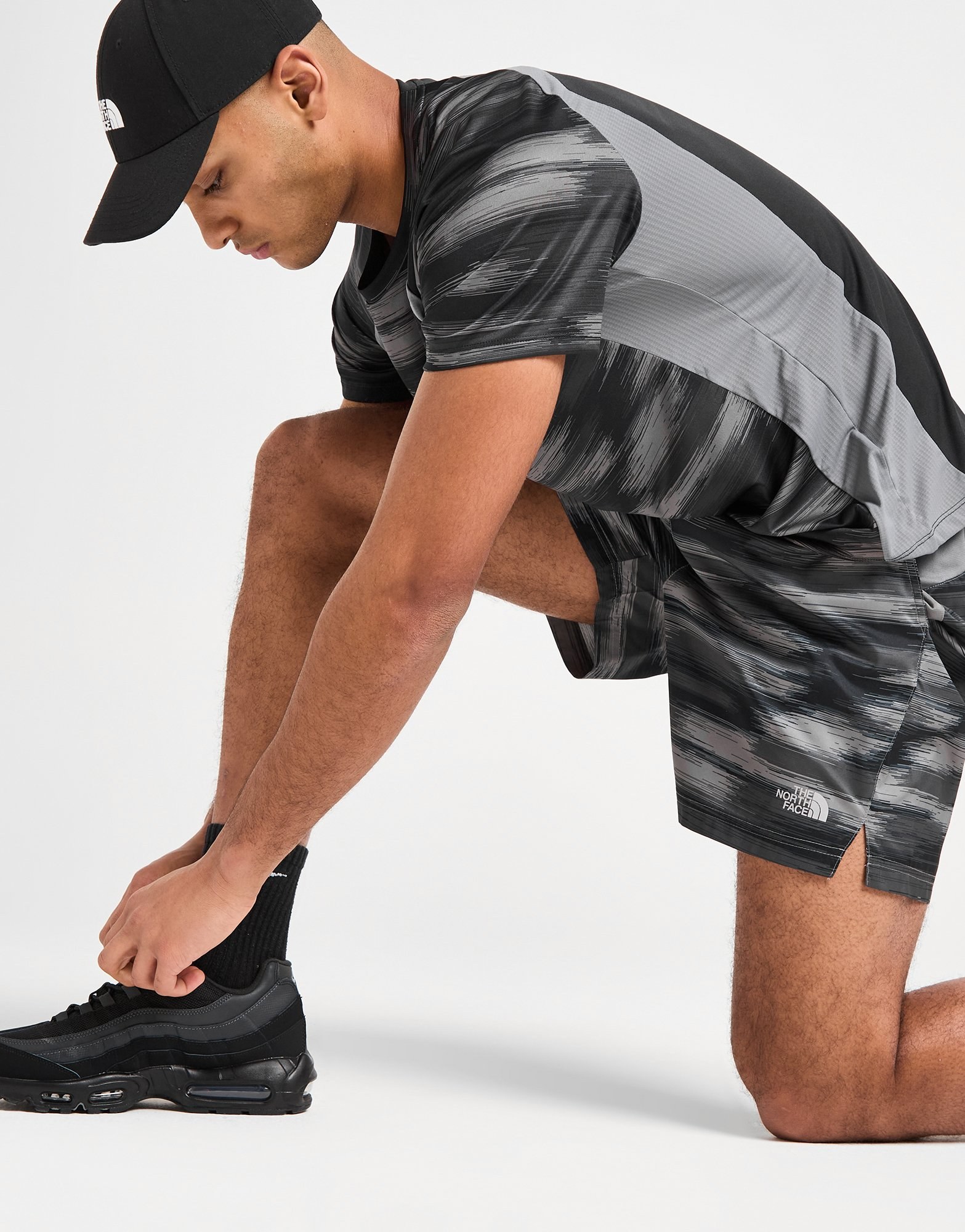 The North Face 24/7 Shorts