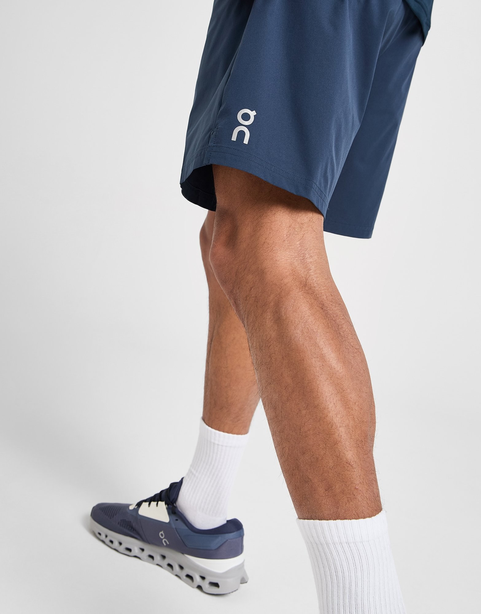 On Running Core 7 Shorts