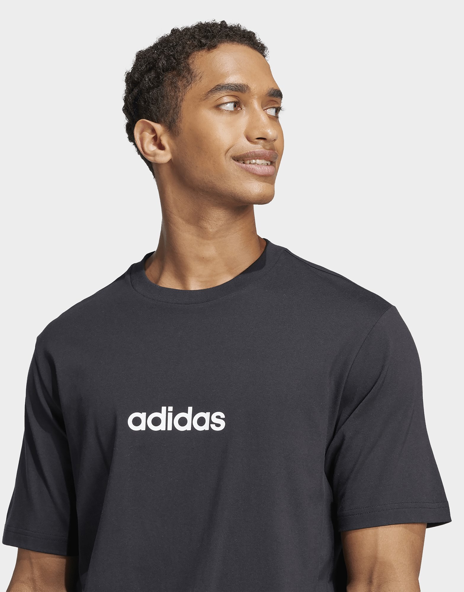 adidas Essentials Linear Single Jersey T-shirt