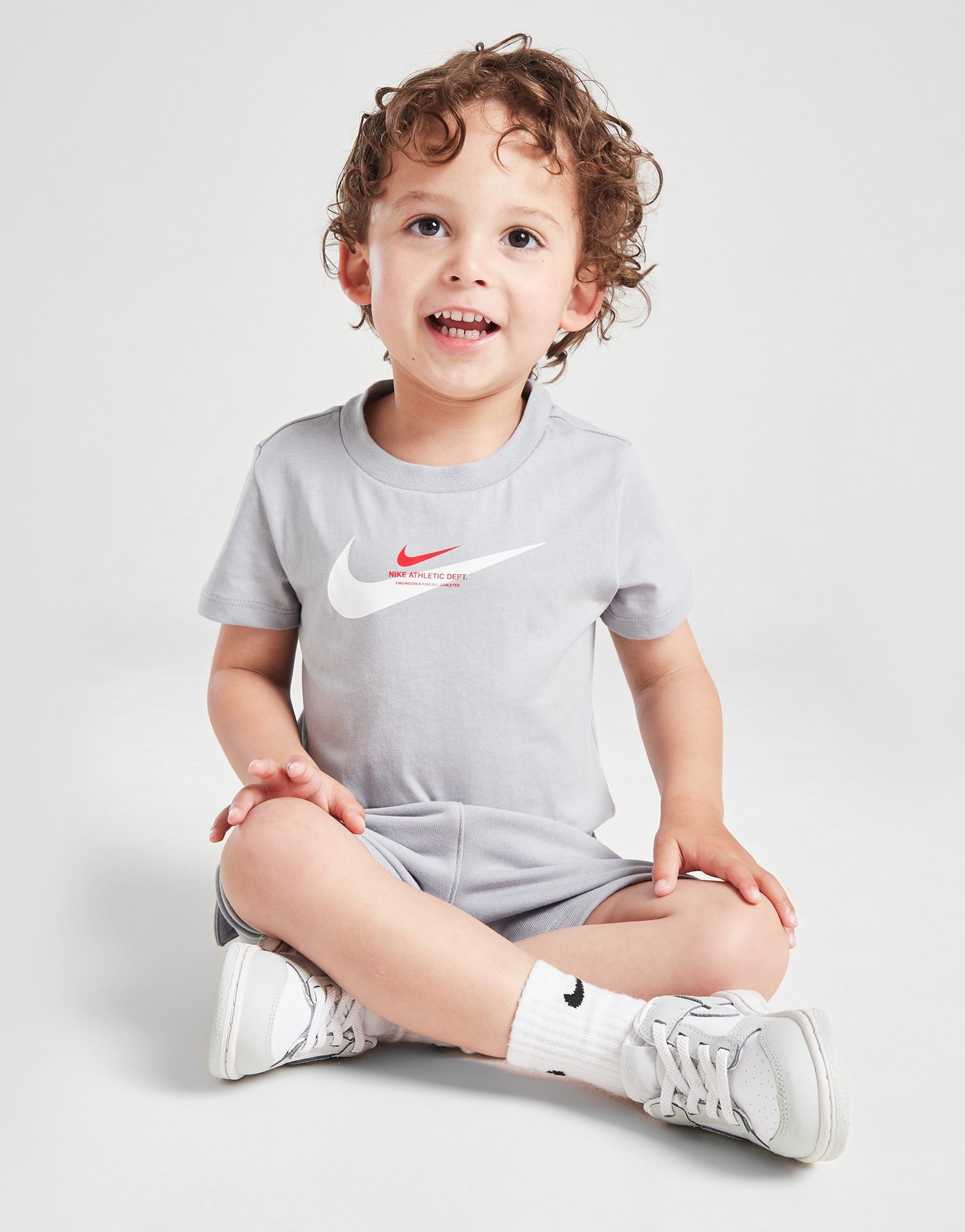 Nike Double Swoosh T-Shirt/Cargo Shorts Set Infant