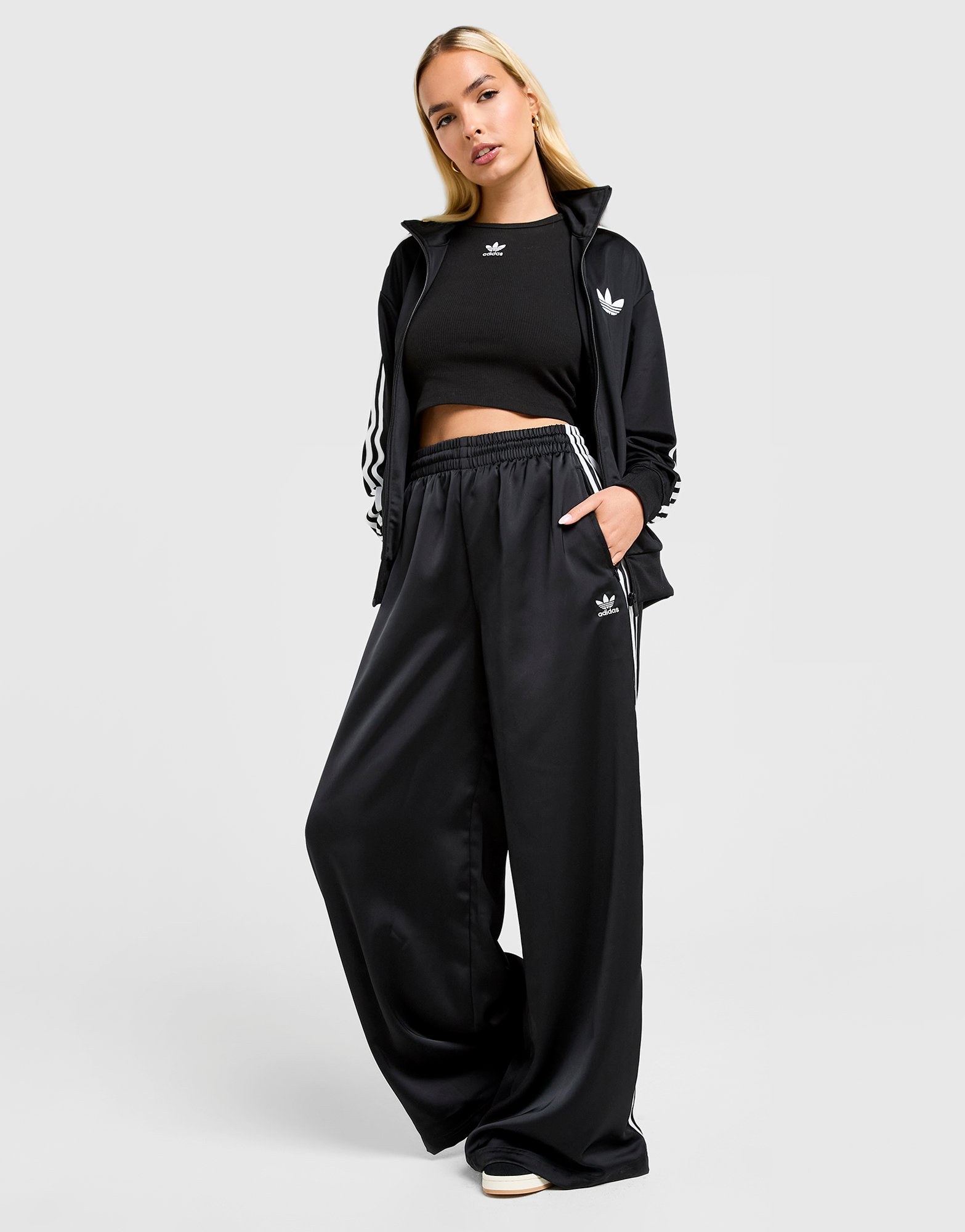adidas Originals Adicolor Satin Wide Leg Trainingshose