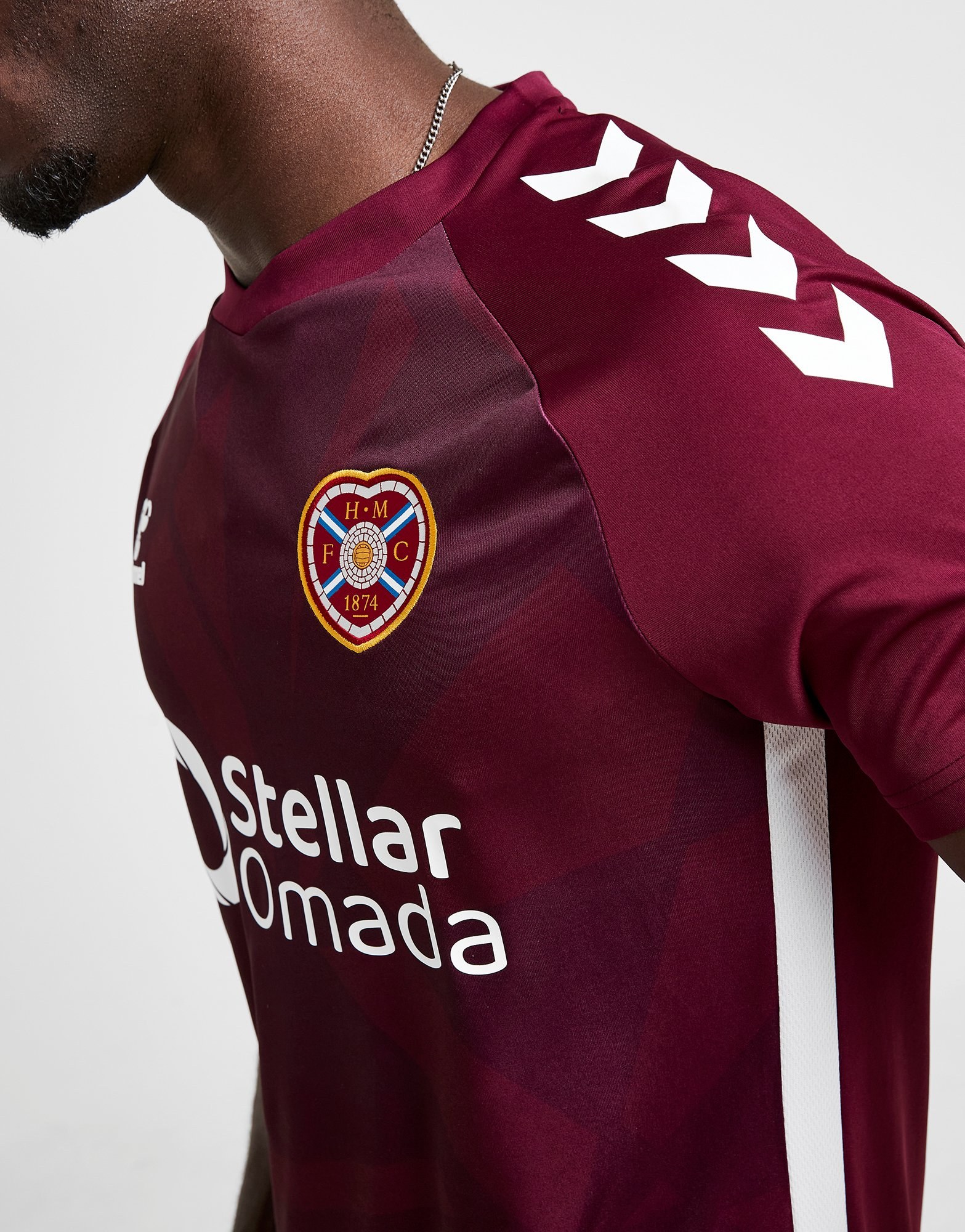 Hummel Hearts FC 2025/26 Heim Shirt
