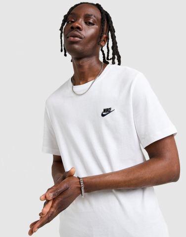 Nike Core T-Shirt