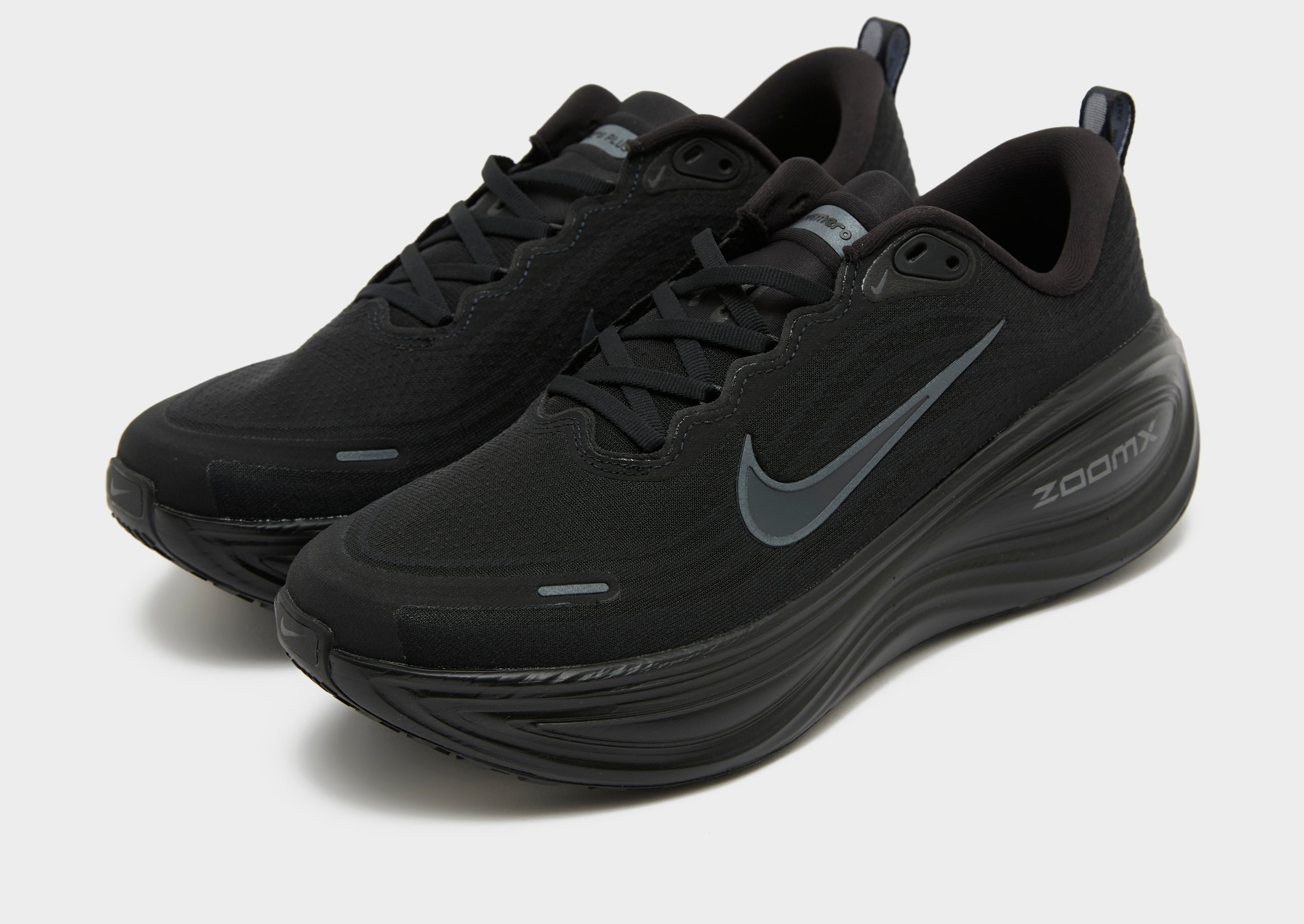 Nike Vomero Plus