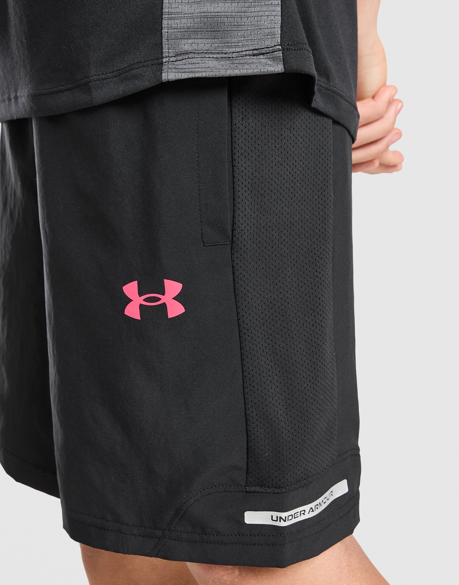 Under Armour Tech Utility Woven Shorts für Jungen