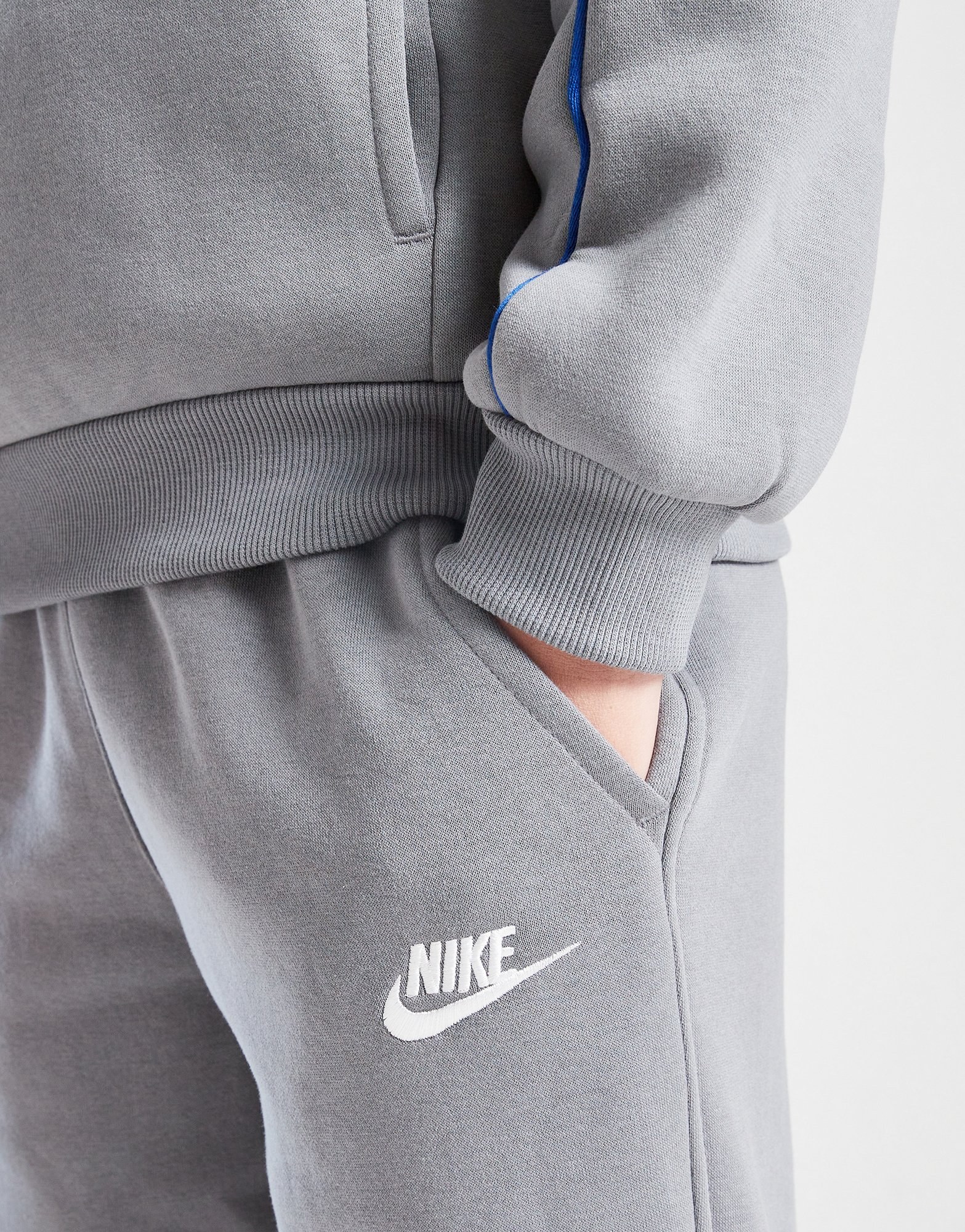 Nike Club Hooded Trainingsanzug Kinder