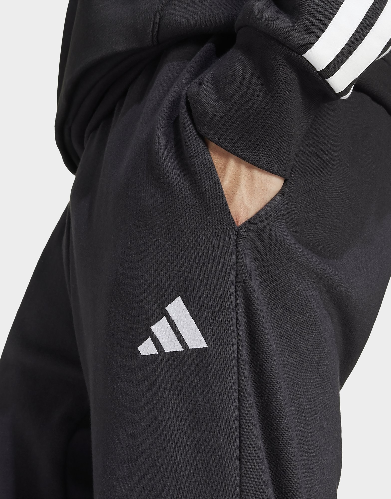 adidas Essentials Feel Cozy French Terry Hose