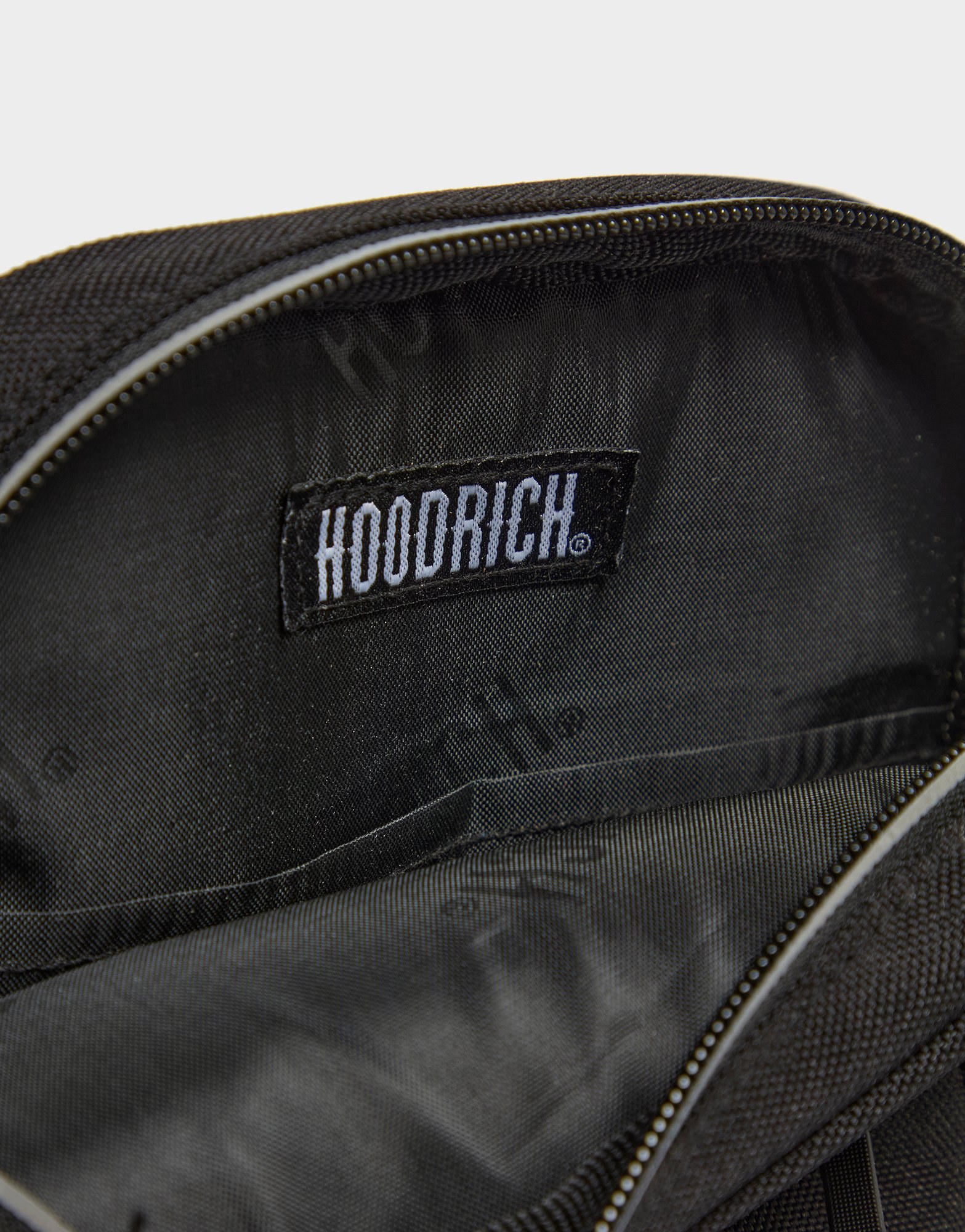 Hoodrich Shield Mini-Tasche