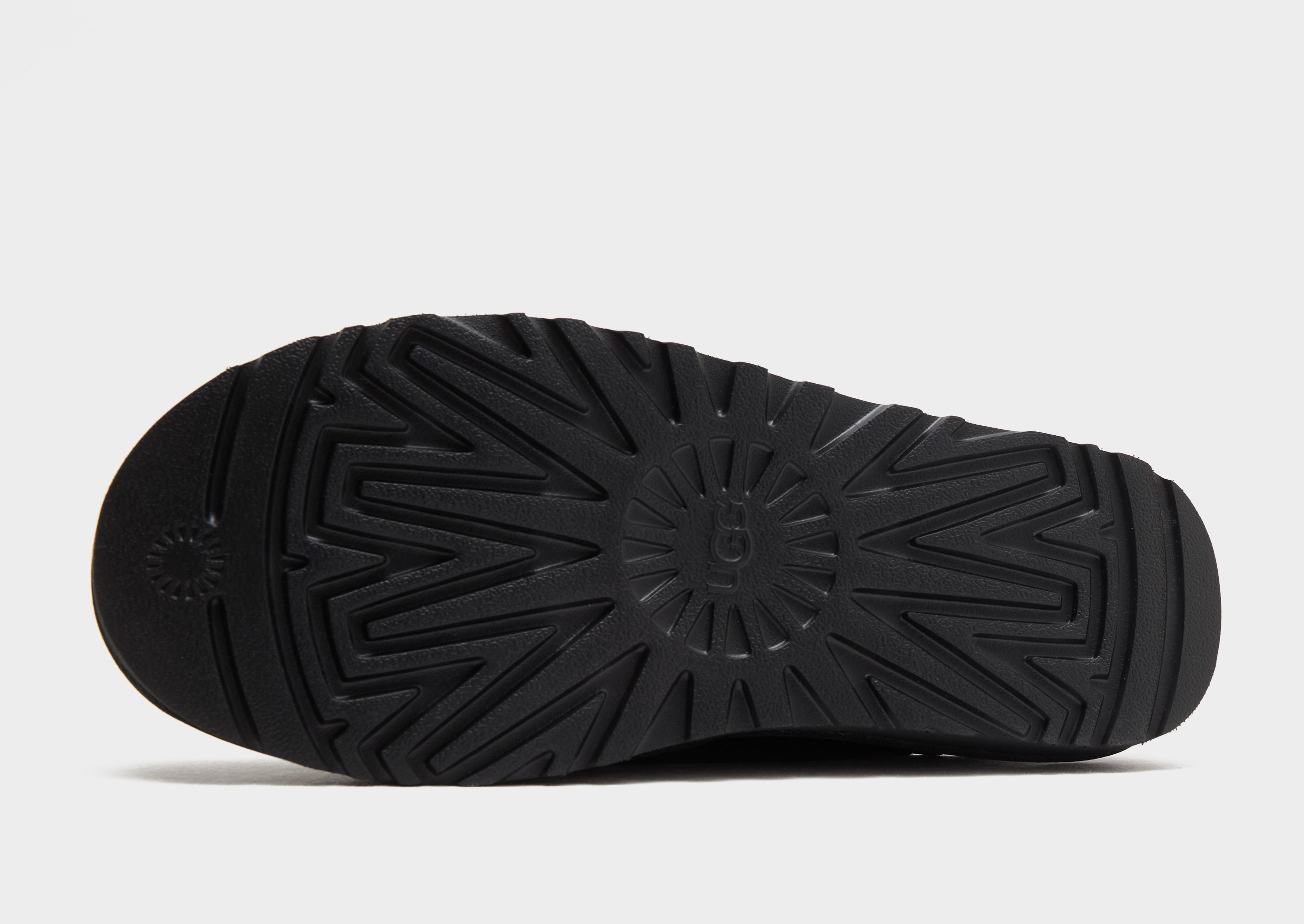 UGG Classic Slip-On