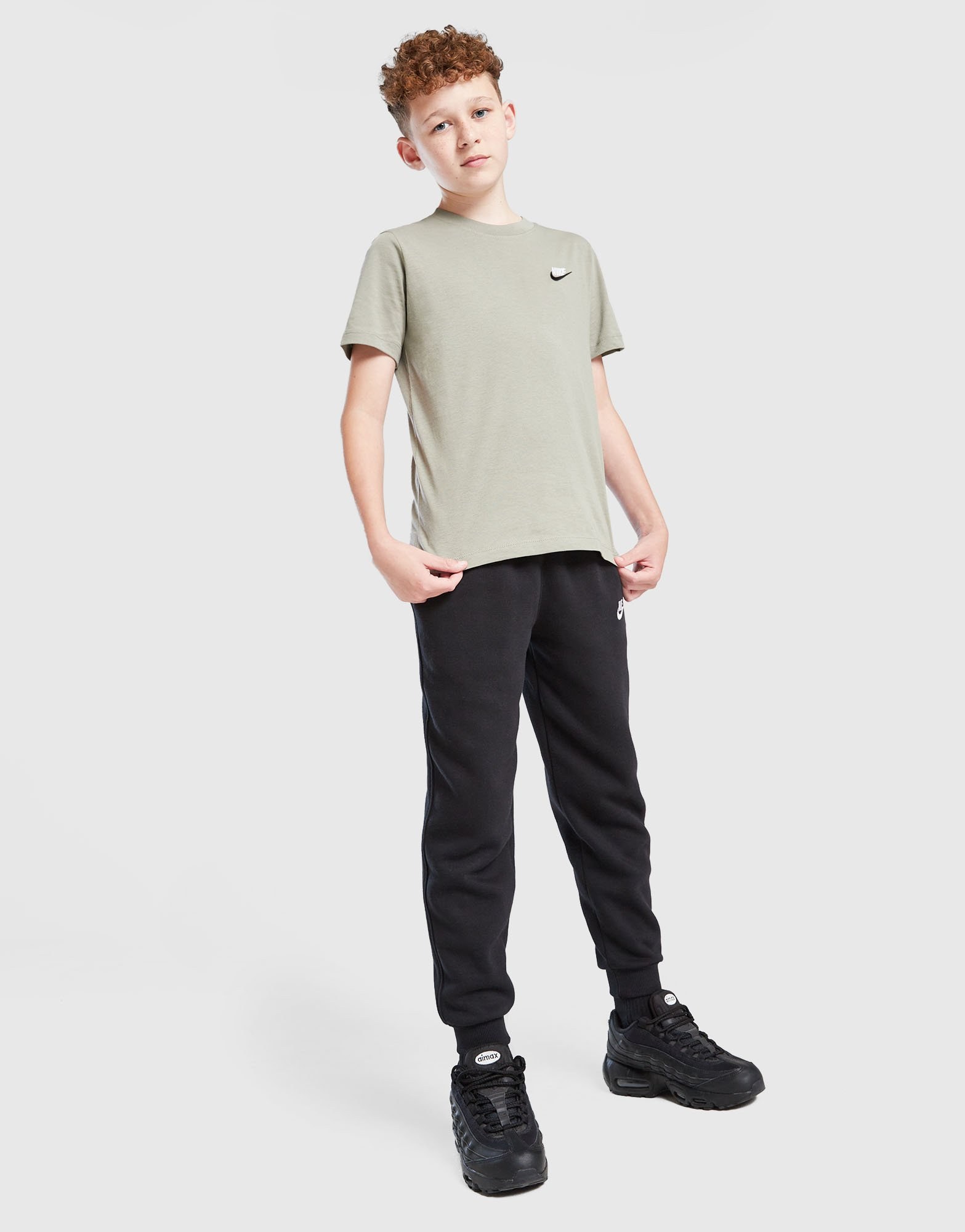 Nike Small Logo T-Shirt Kinder