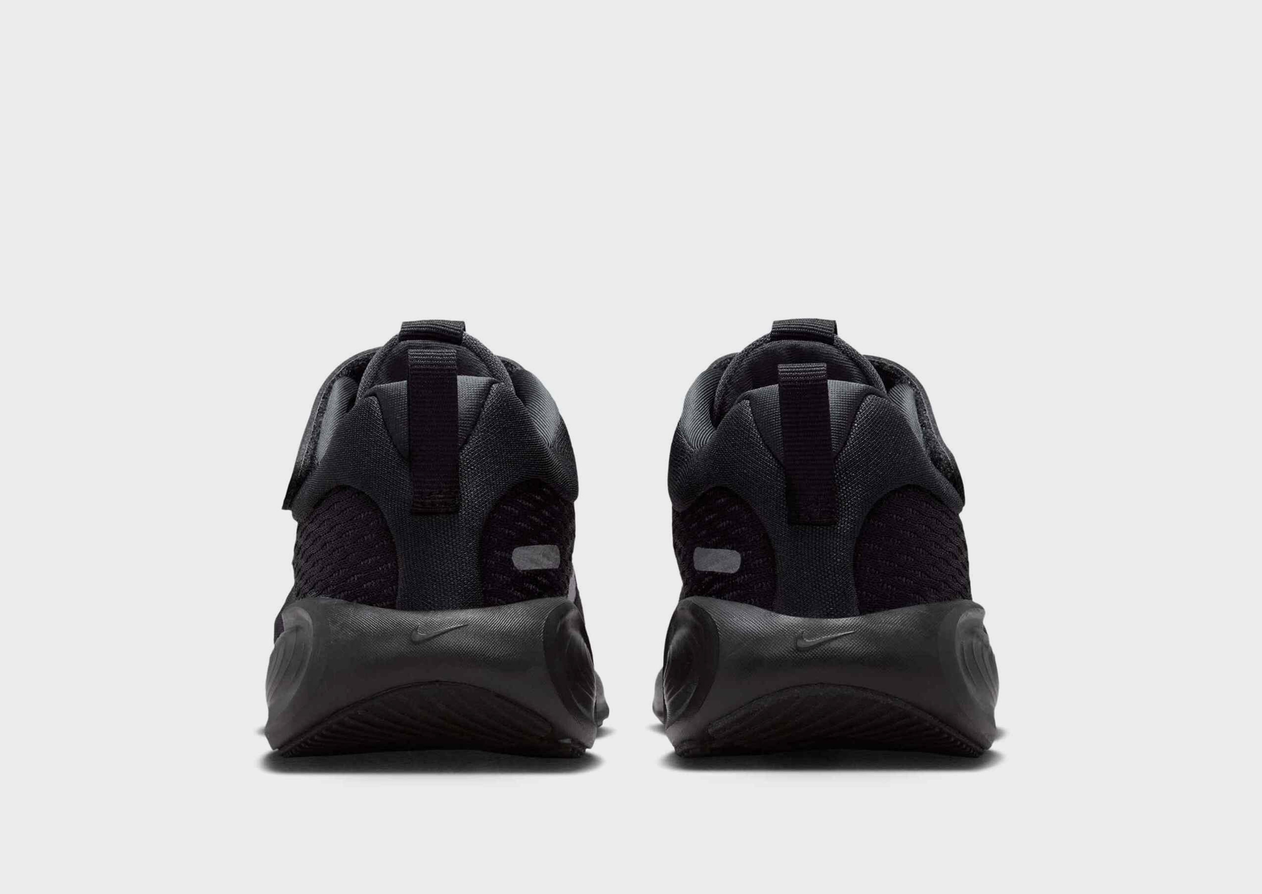 Nike YOUNGER KIDS' SHOES