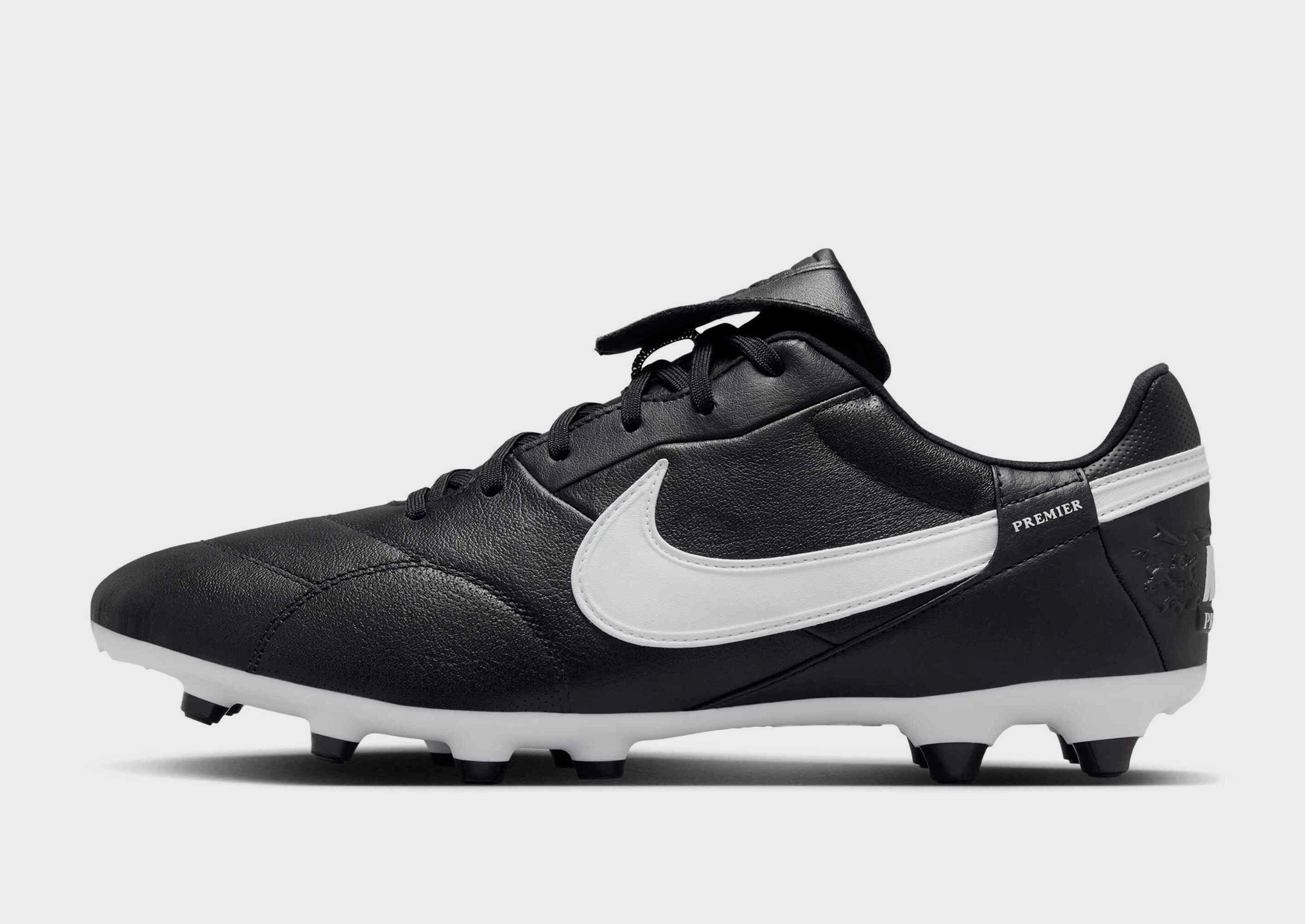 Nike FIRM-GROUND LOW-TOP