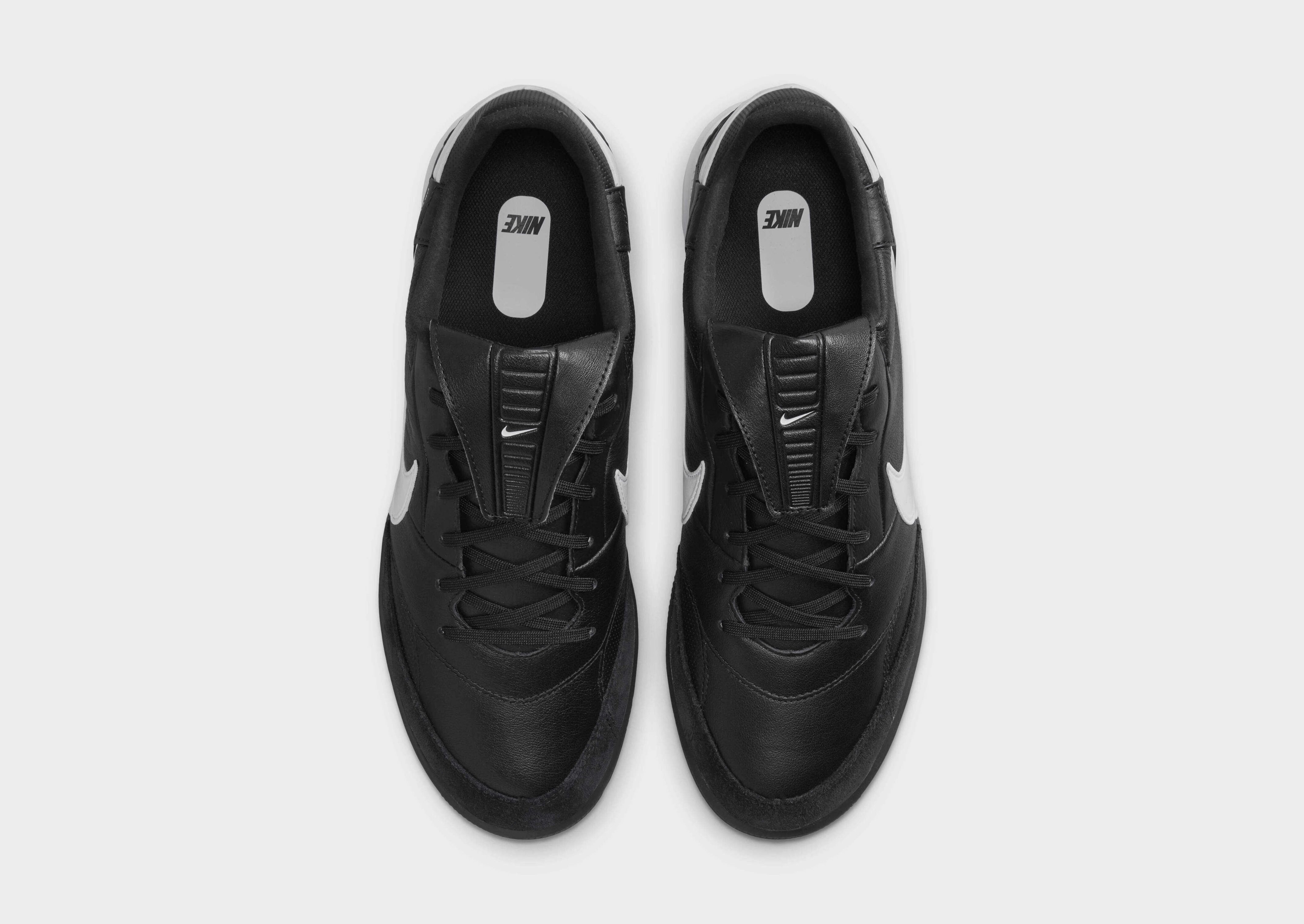 Nike TURF LOW-TOP FOOTBALL