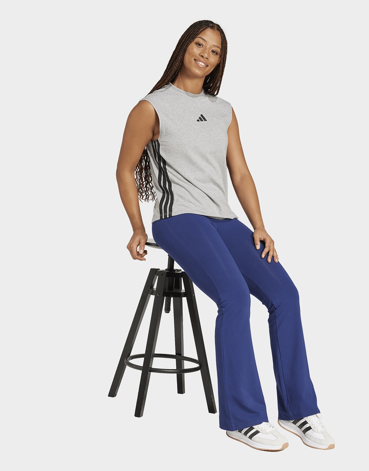 adidas Essentials Small Logo Flared Leggings