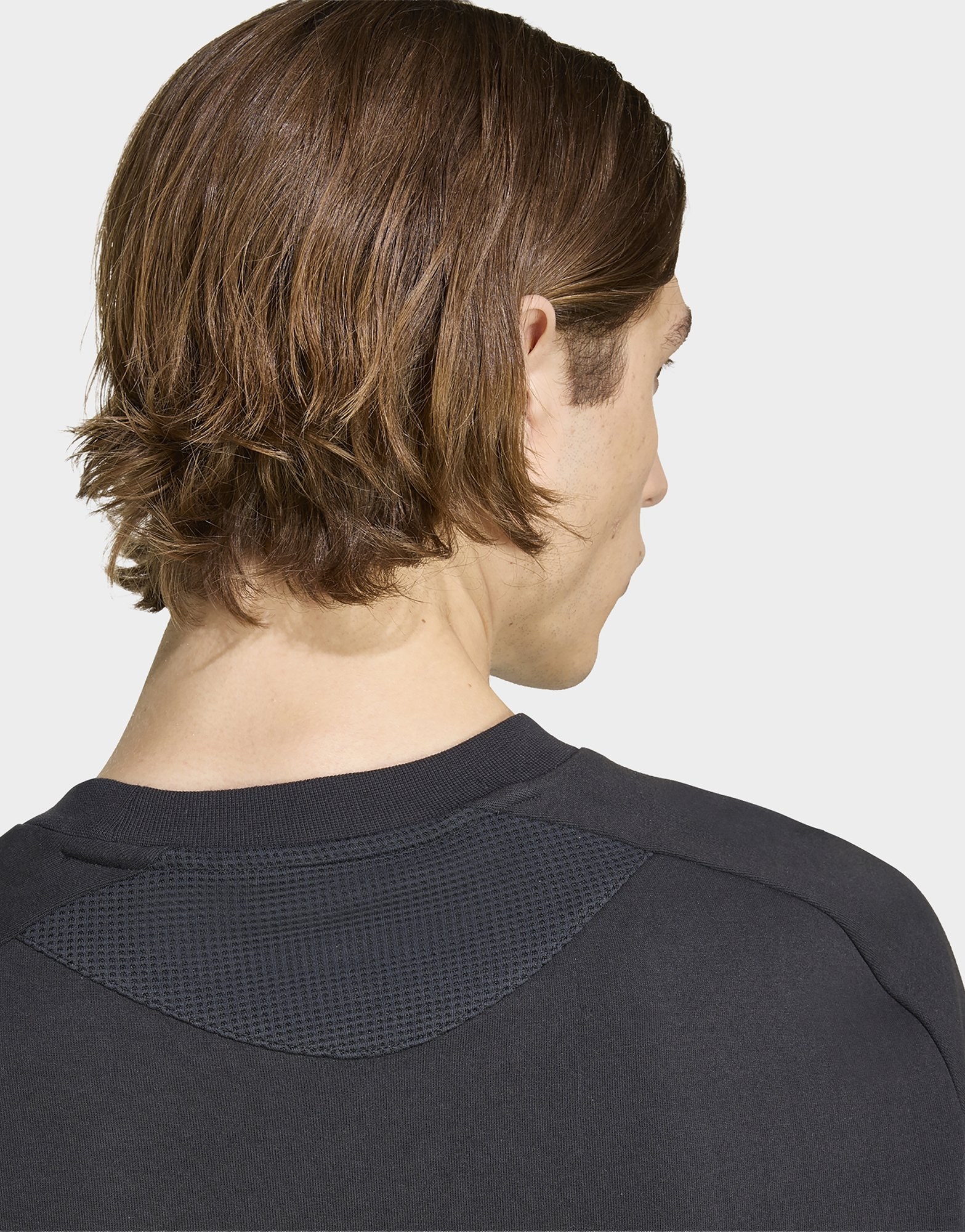 adidas Deutschland Tiro Travel Sweatshirt, Rundhalsausschnitt