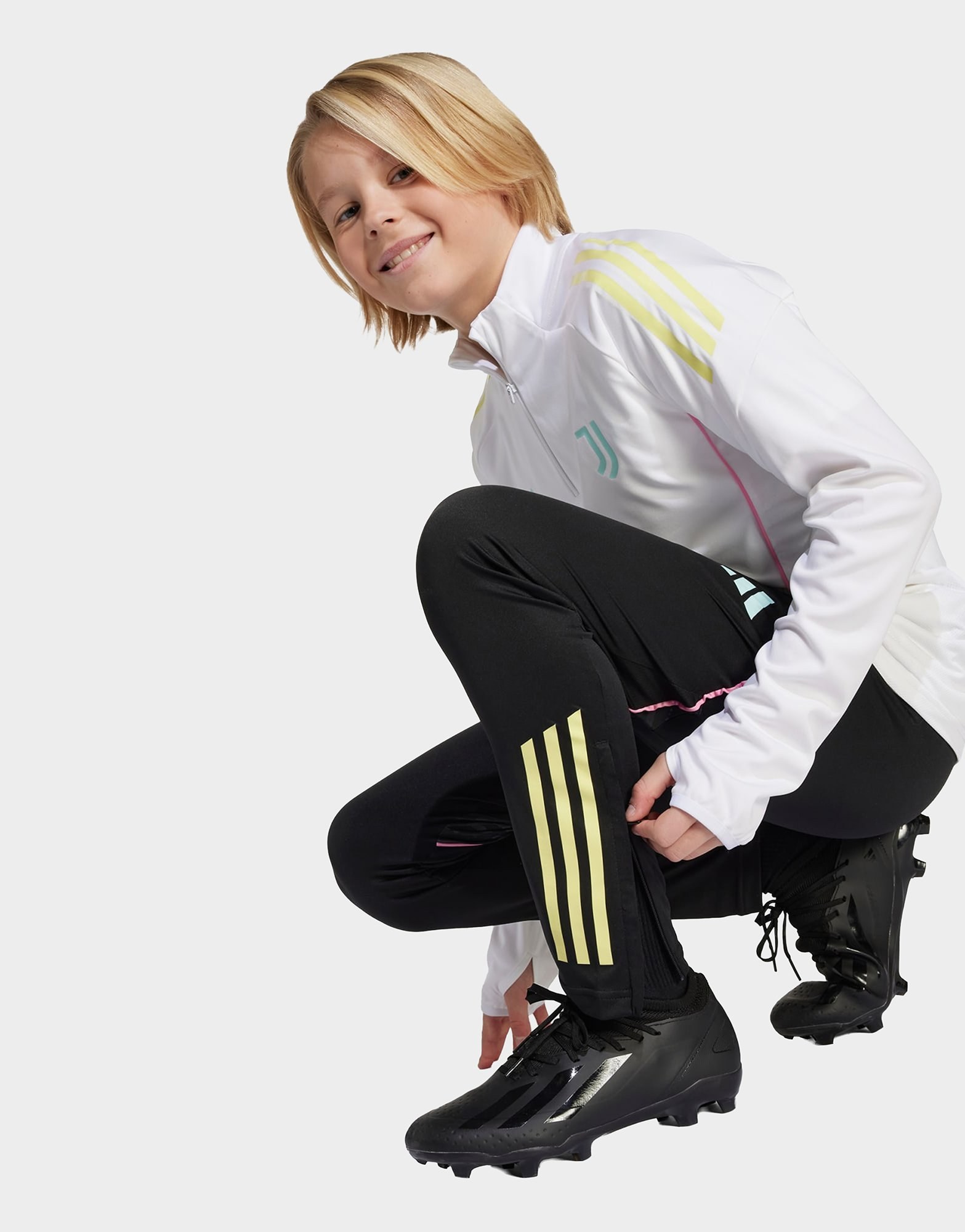 adidas Juventus Turin Tiro 25 Competition Kids Trainingshose