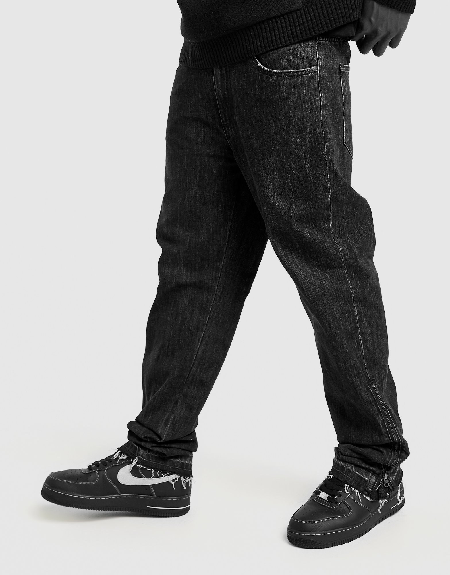 Supply & Demand Zipper Jeans