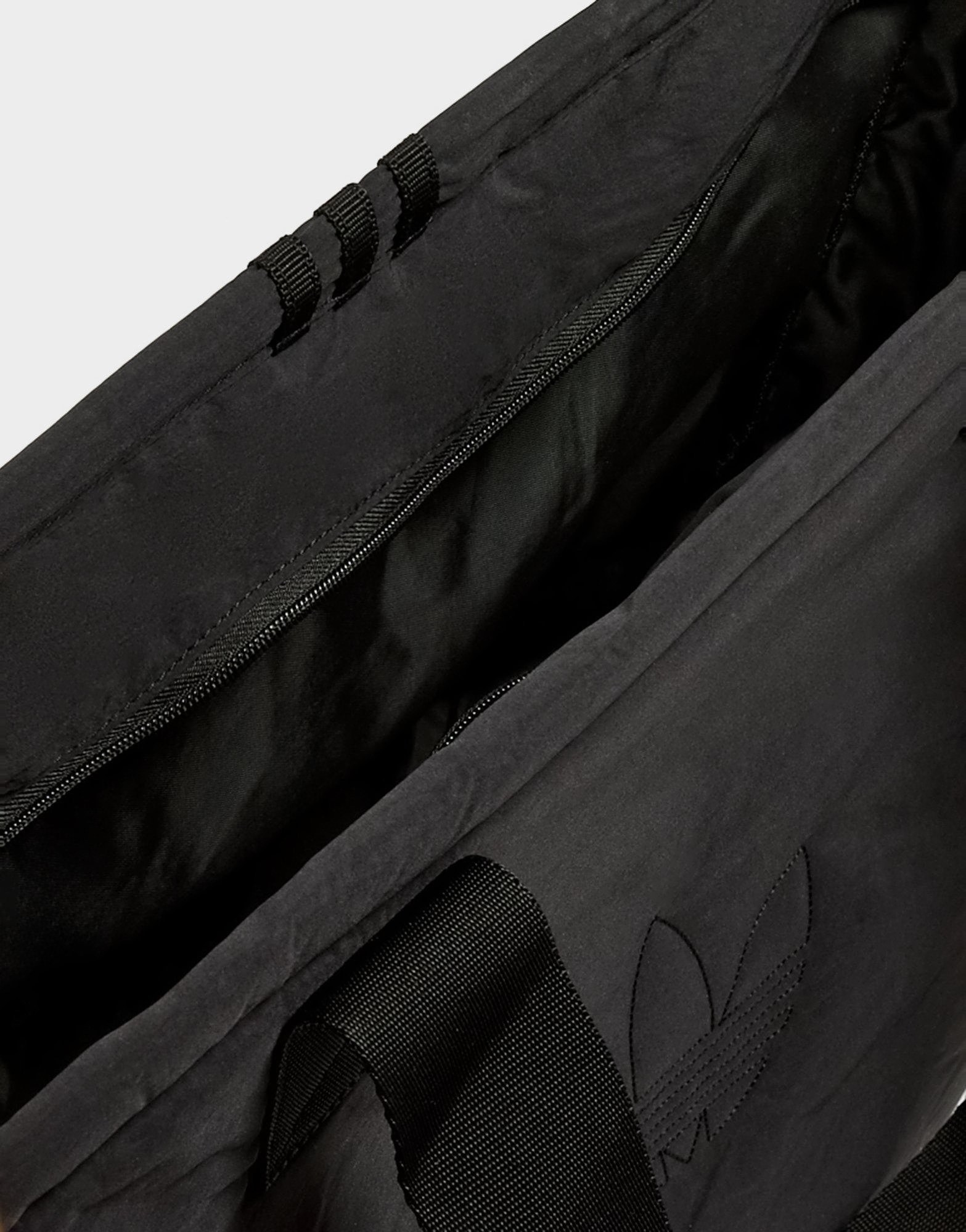adidas Originals Nylon Trefoil Tragetasche