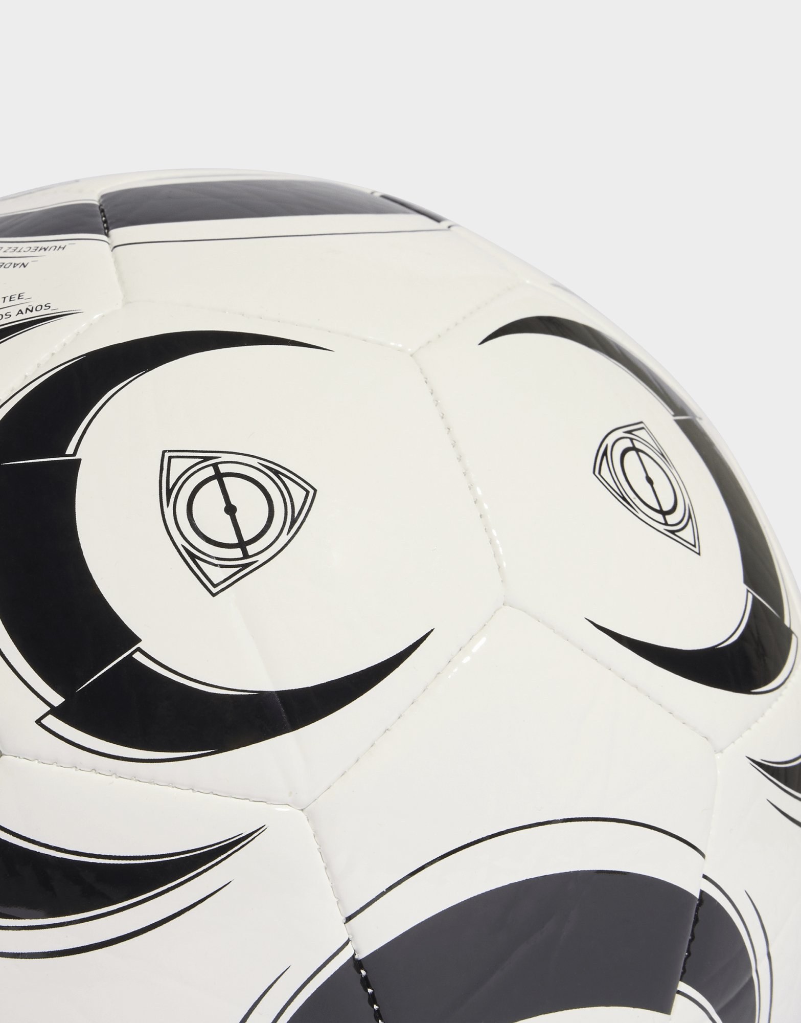 adidas Tiro Club Ball