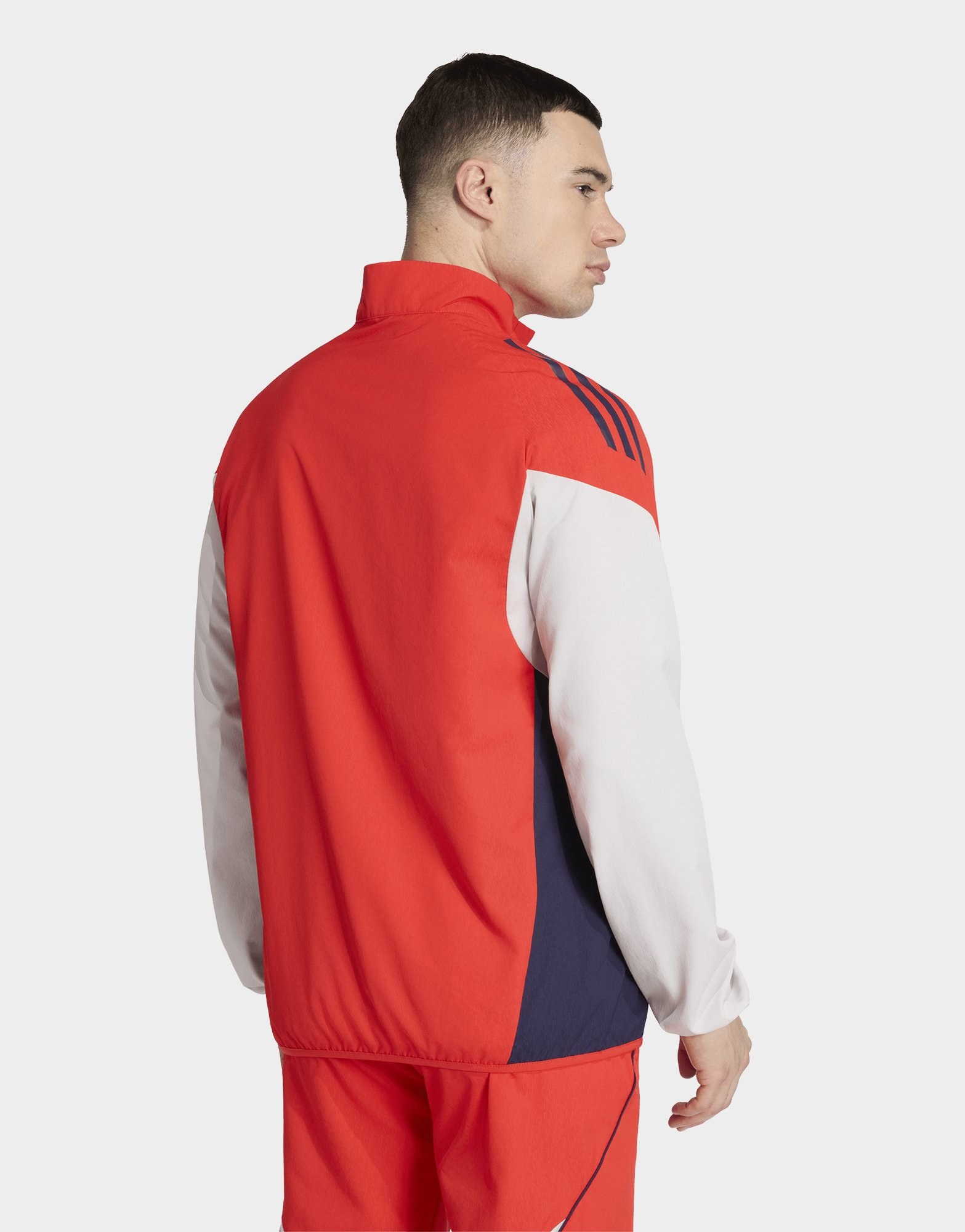 adidas FC Bayern Tiro 25 Präsentationsjacke