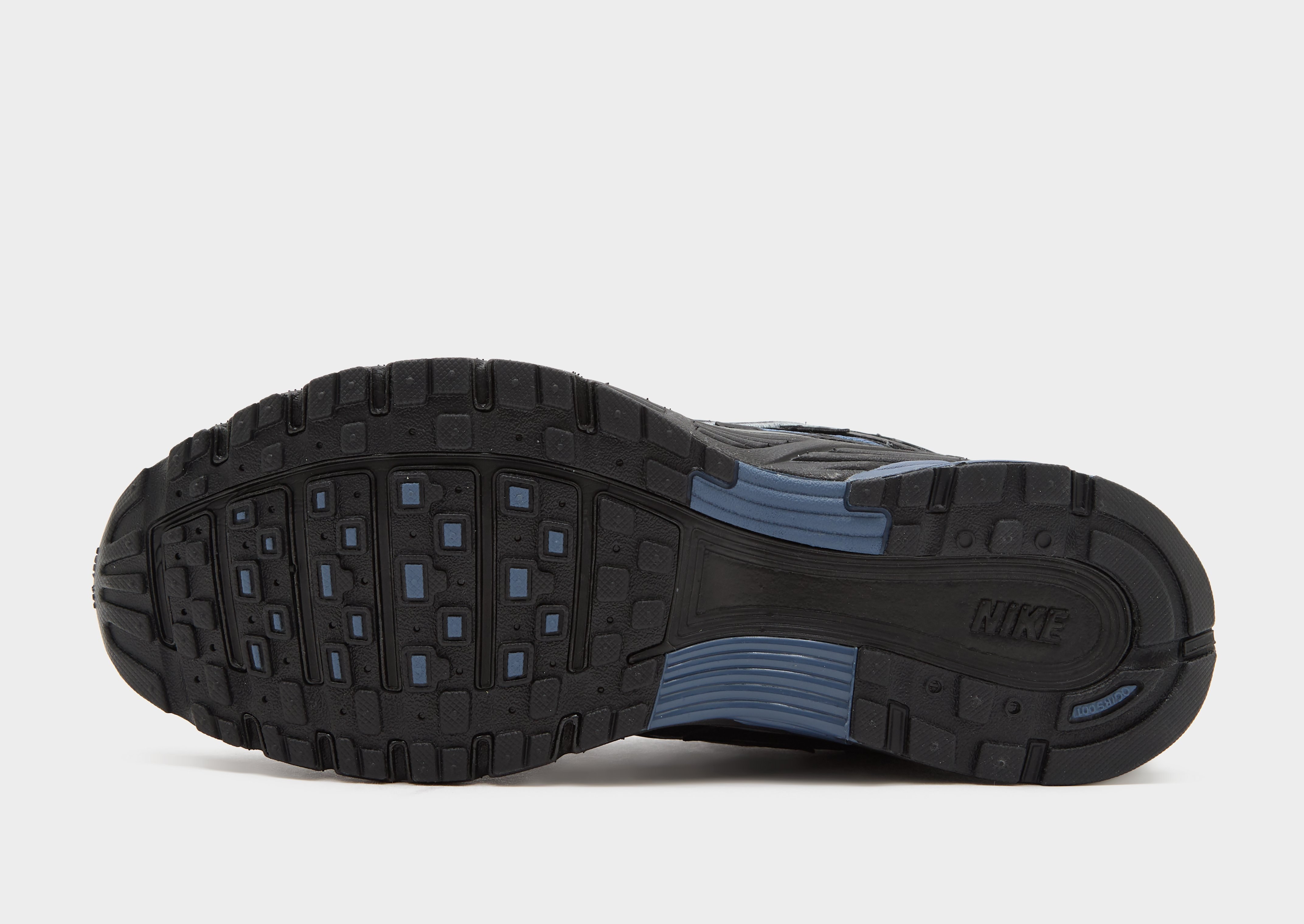 Nike P-6000