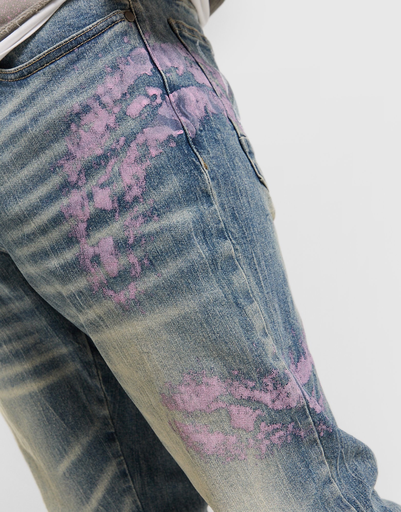 Smoke Rise Applique Straight Jeans