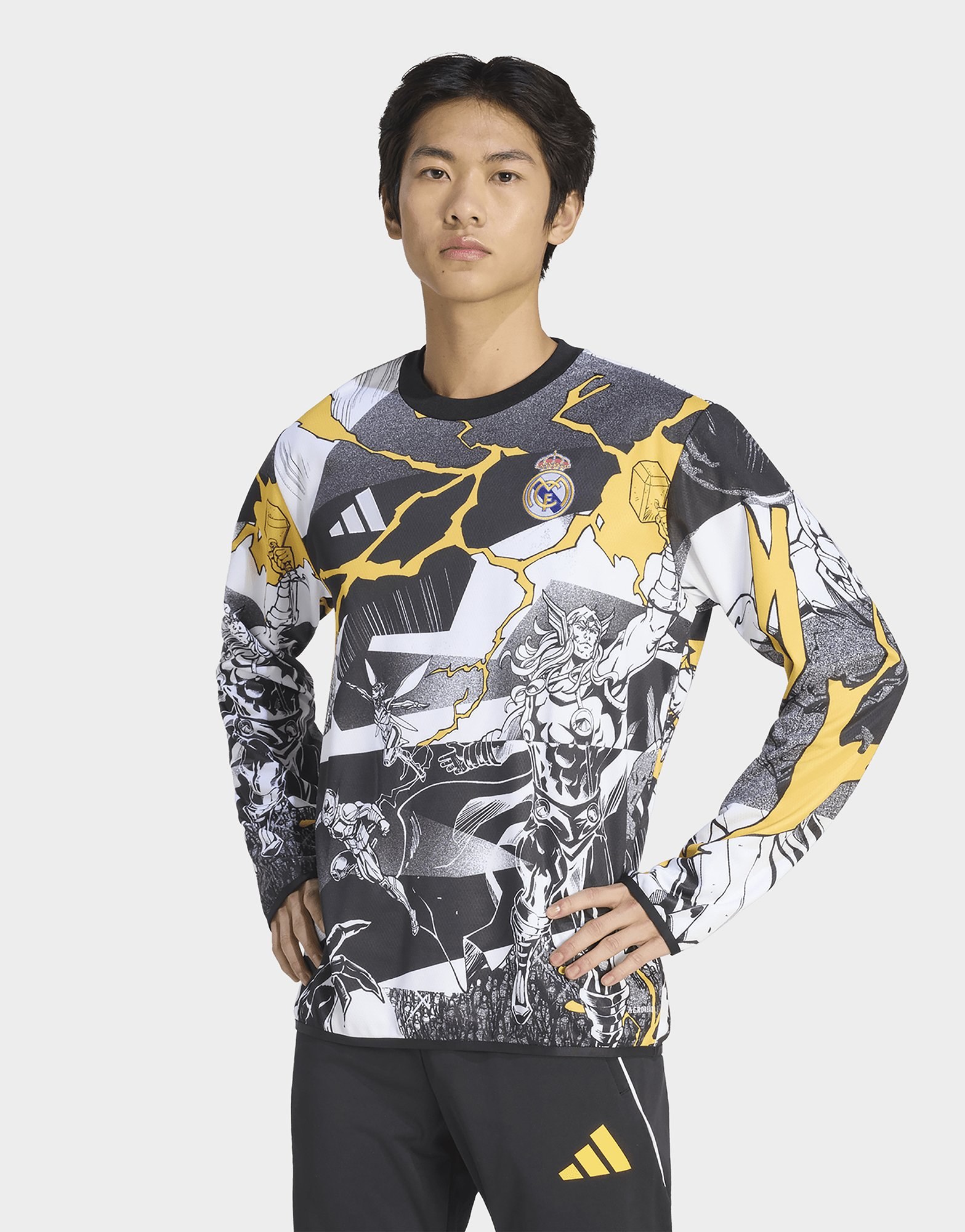 adidas Real Madrid Avengers 25/26 Pre-Match Warm Top
