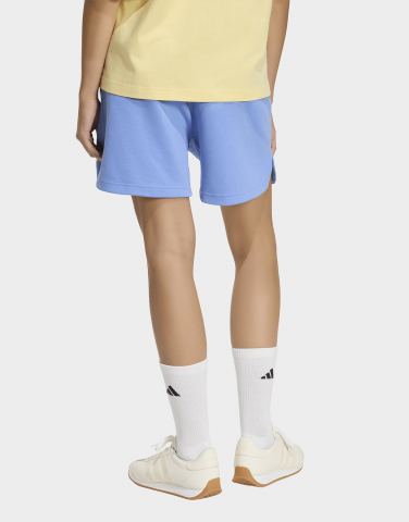adidas 3-streifen Studio Fleece Shorts, Locker Geschnitten