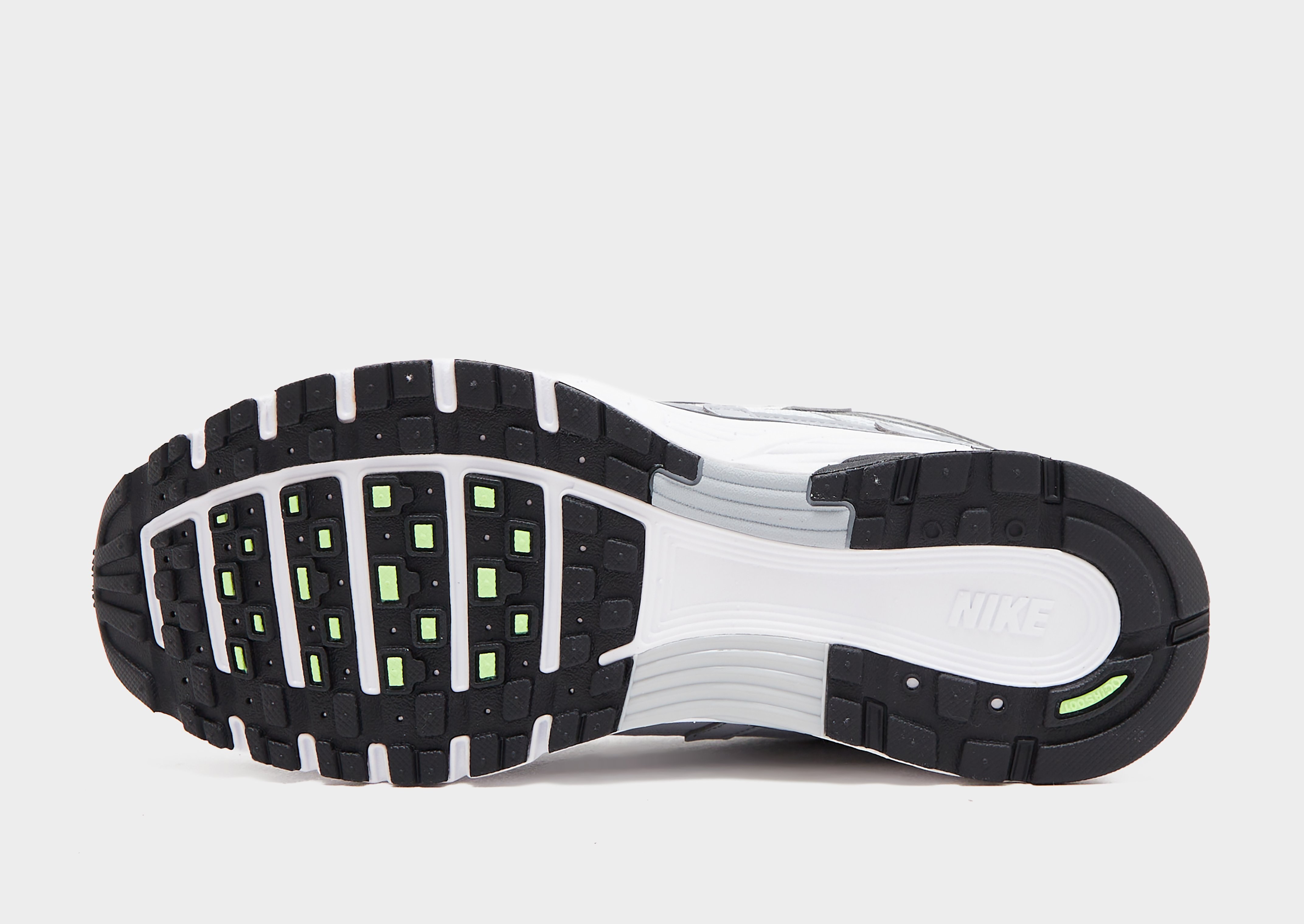 Nike P-6000